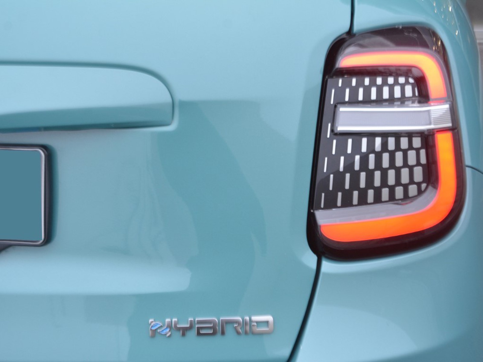 24 - Fiat 600 1.2 hybrid 110cv la prima ii edct