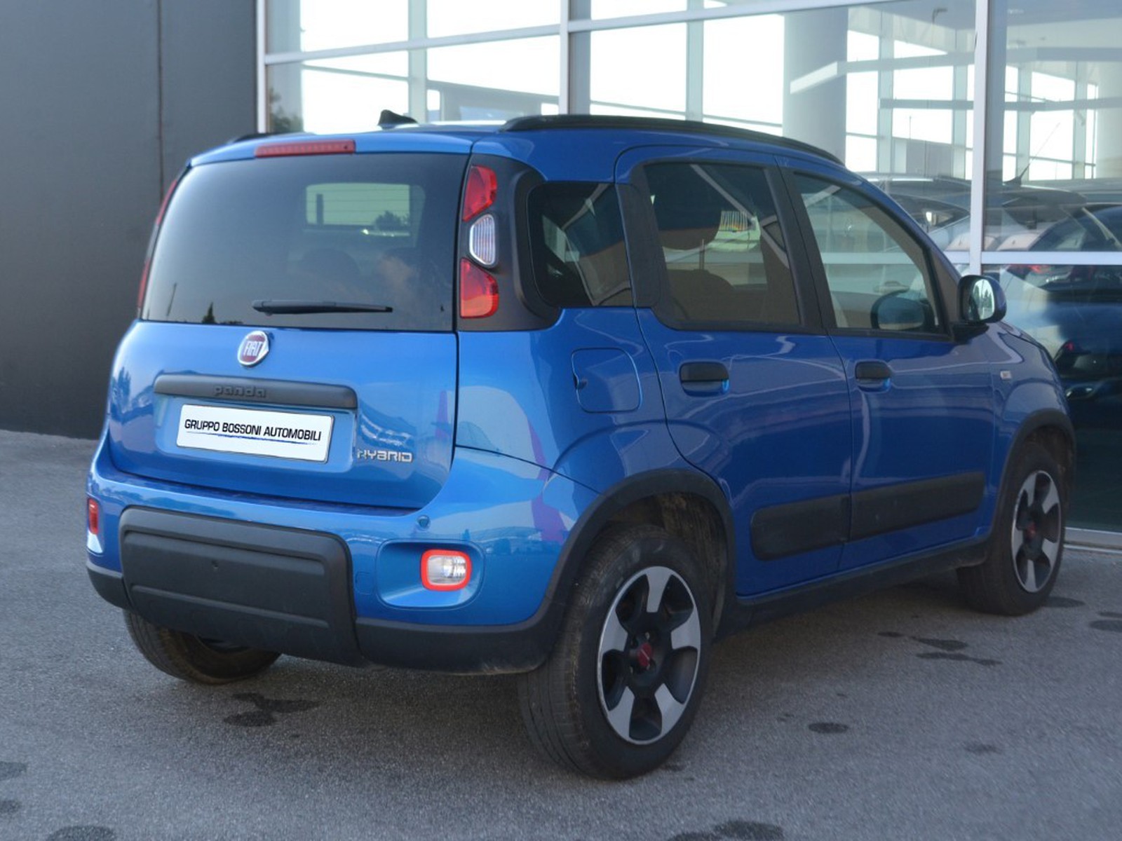 3 - Fiat Panda cross 1.0 firefly hybrid 70cv s&s 5p.ti