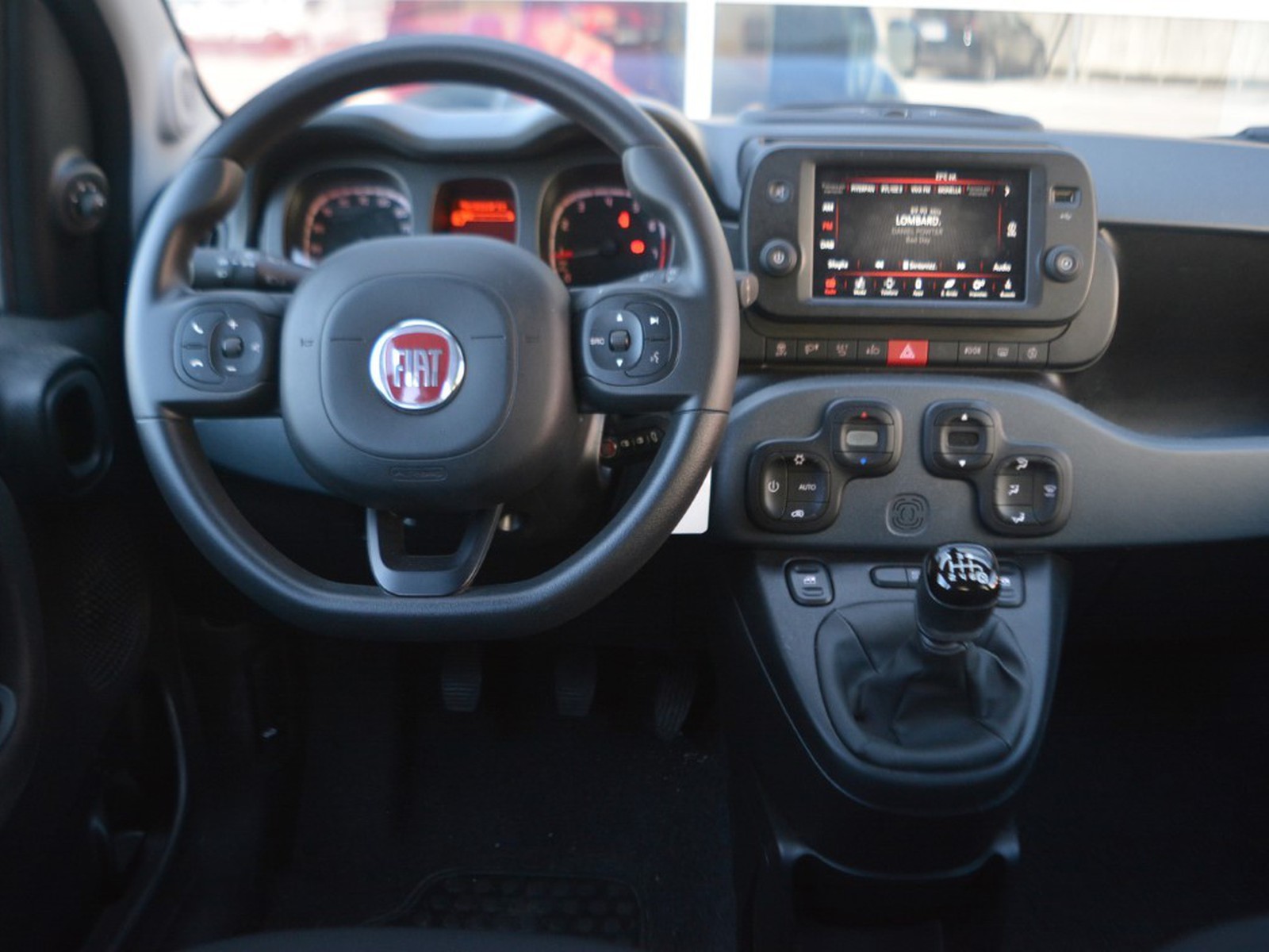 9 - Fiat Panda cross 1.0 firefly hybrid 70cv s&s 5p.ti