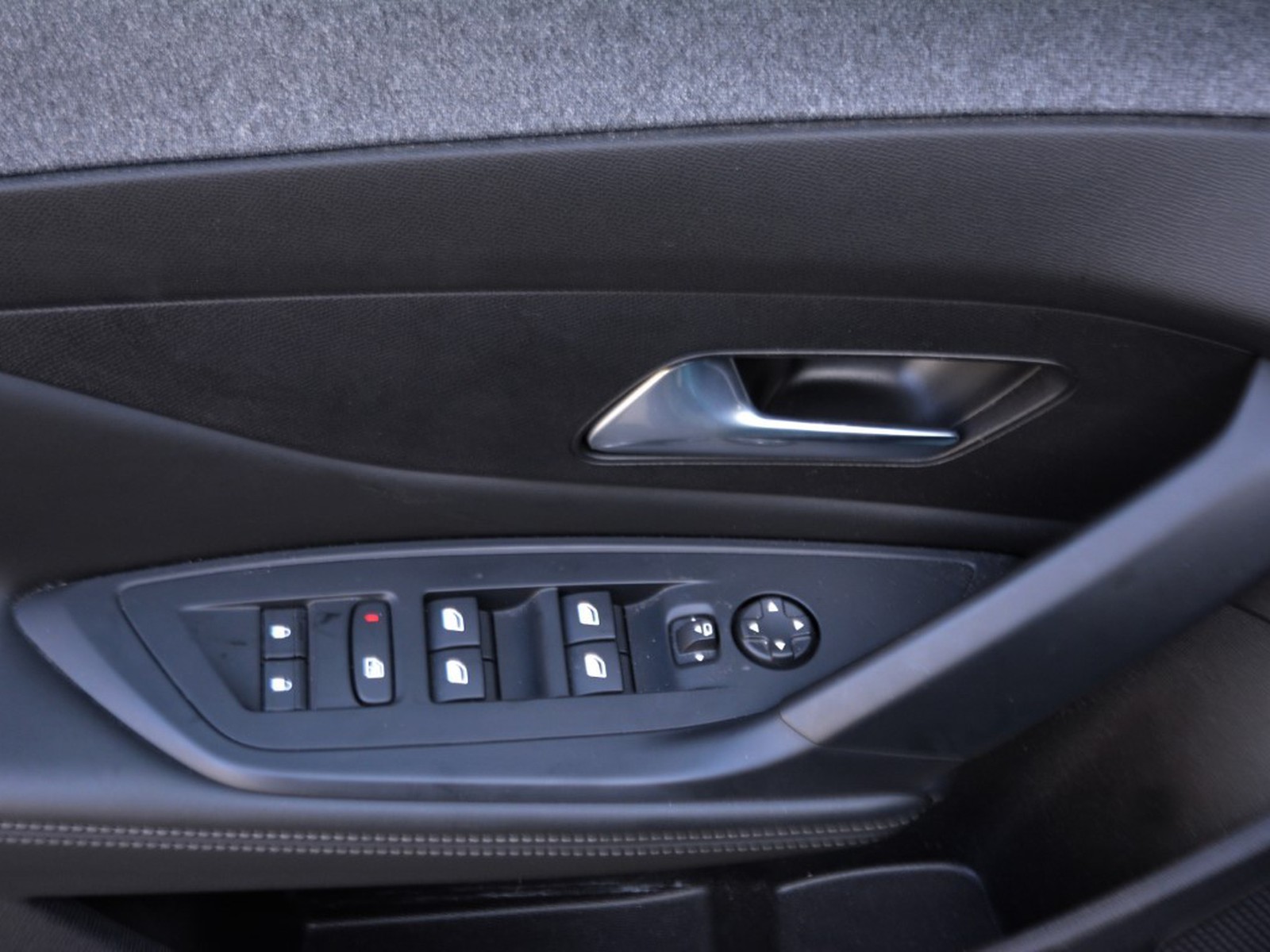 15 - Peugeot 308 sw 1.5 bluehdi allure pack eat8 s&s