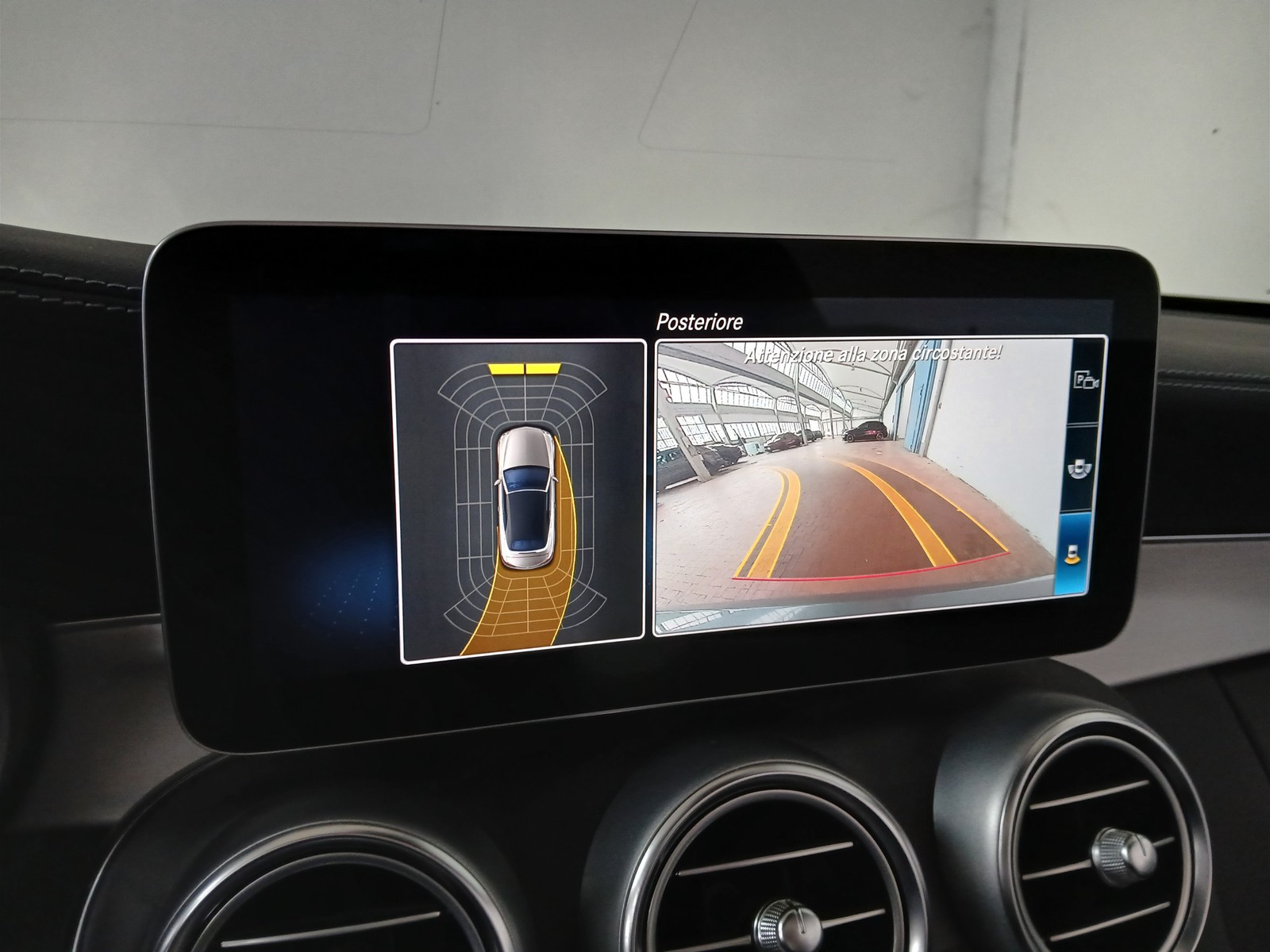 11 - Mercedes Classe C cabrio 220 d premium 9g-tronic plus