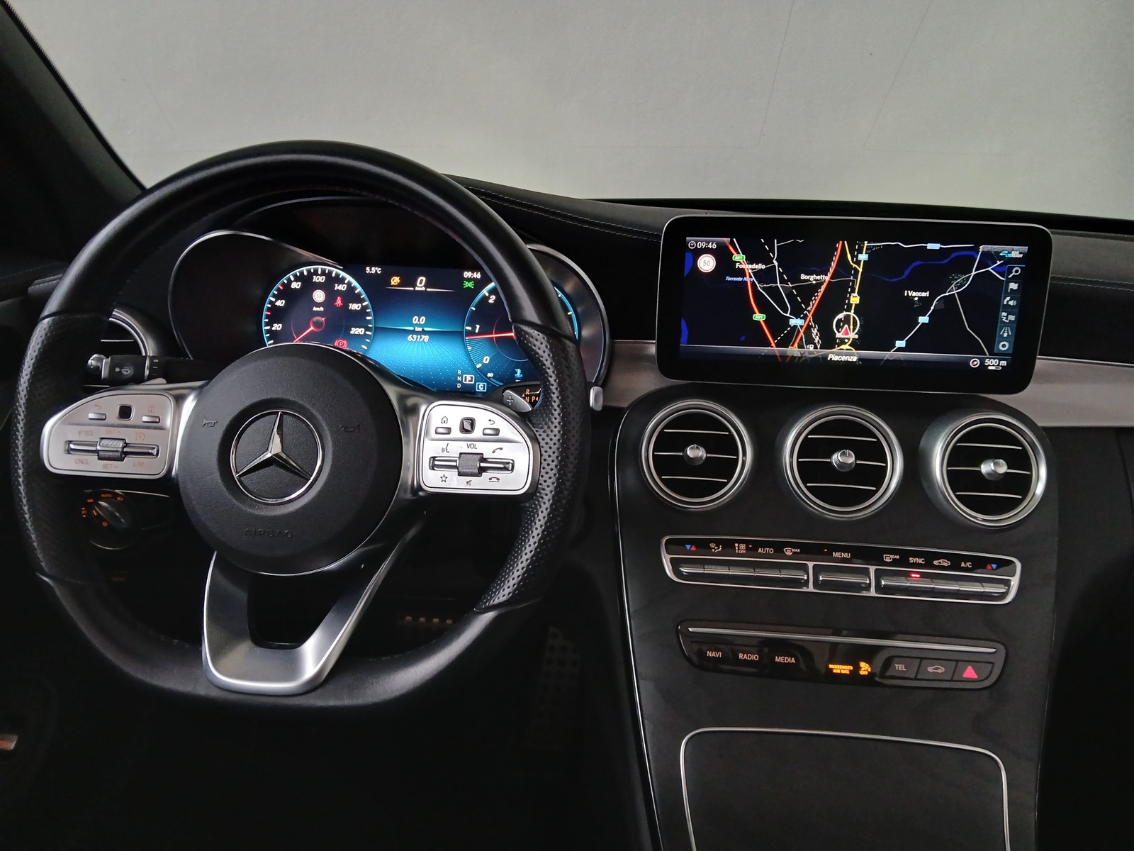 12 - Mercedes Classe C cabrio 220 d premium 9g-tronic plus