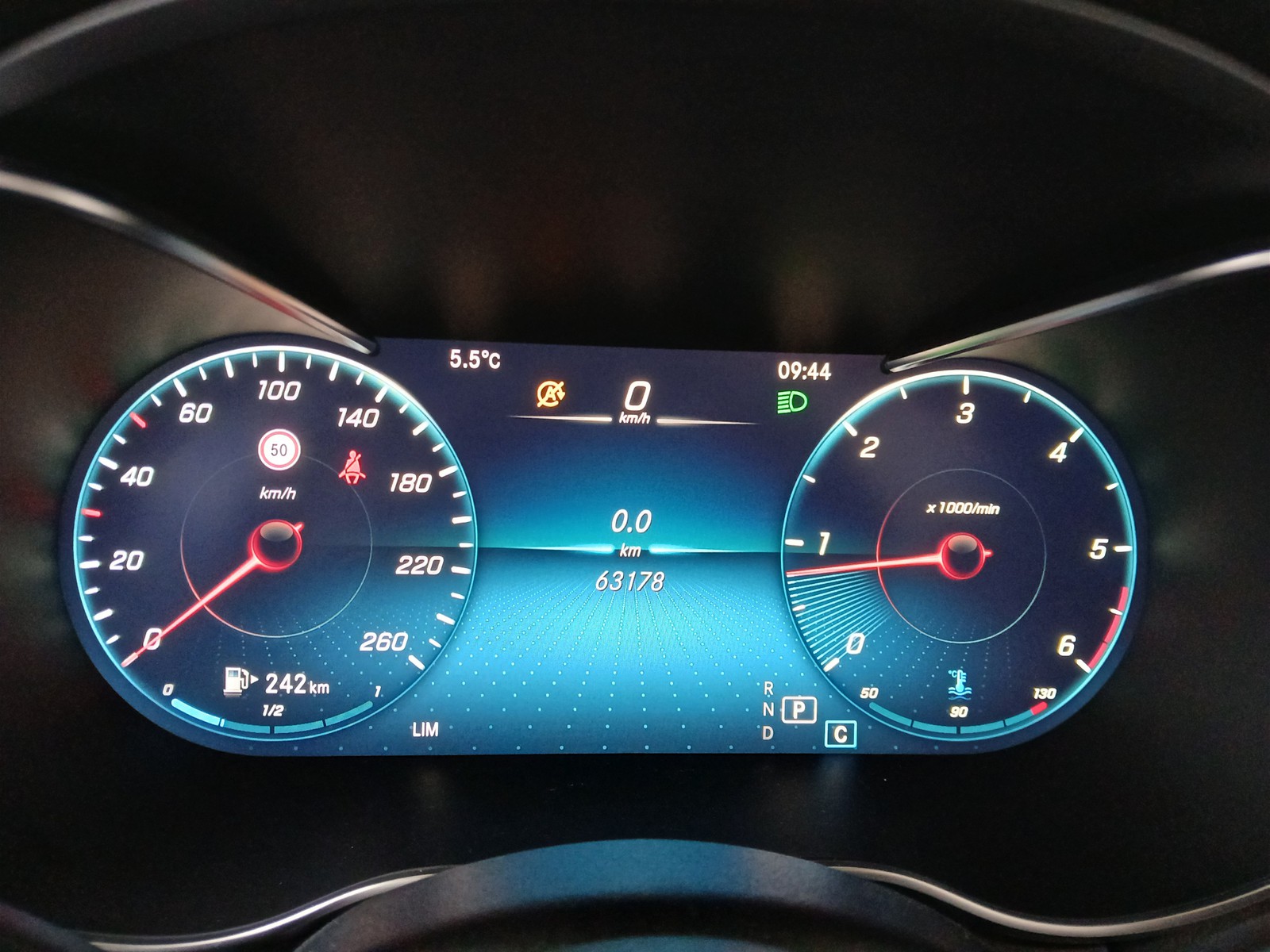 9 - Mercedes Classe C cabrio 220 d premium 9g-tronic plus