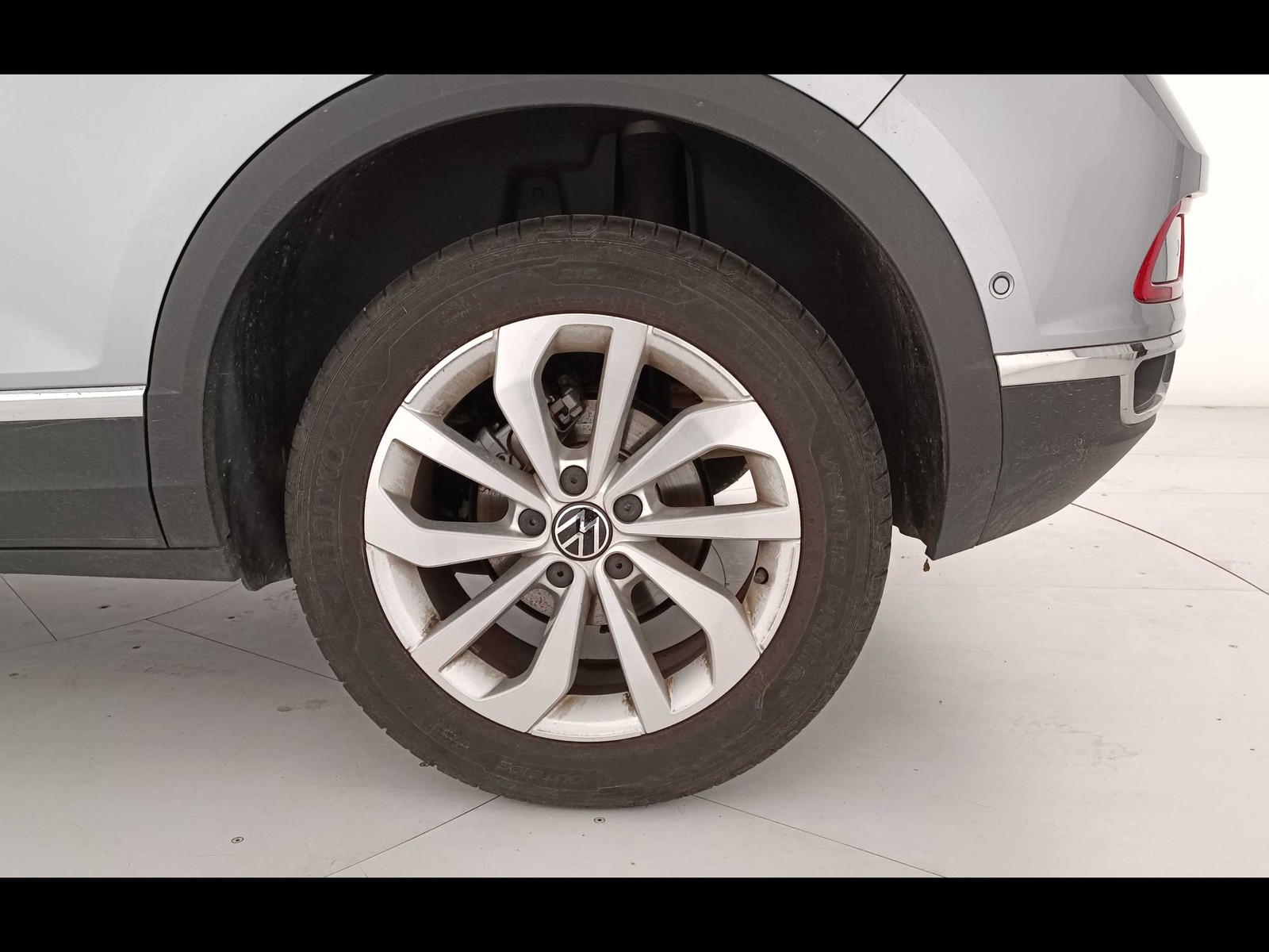 11 - Volkswagen T-Roc 1.0 tsi 115cv style