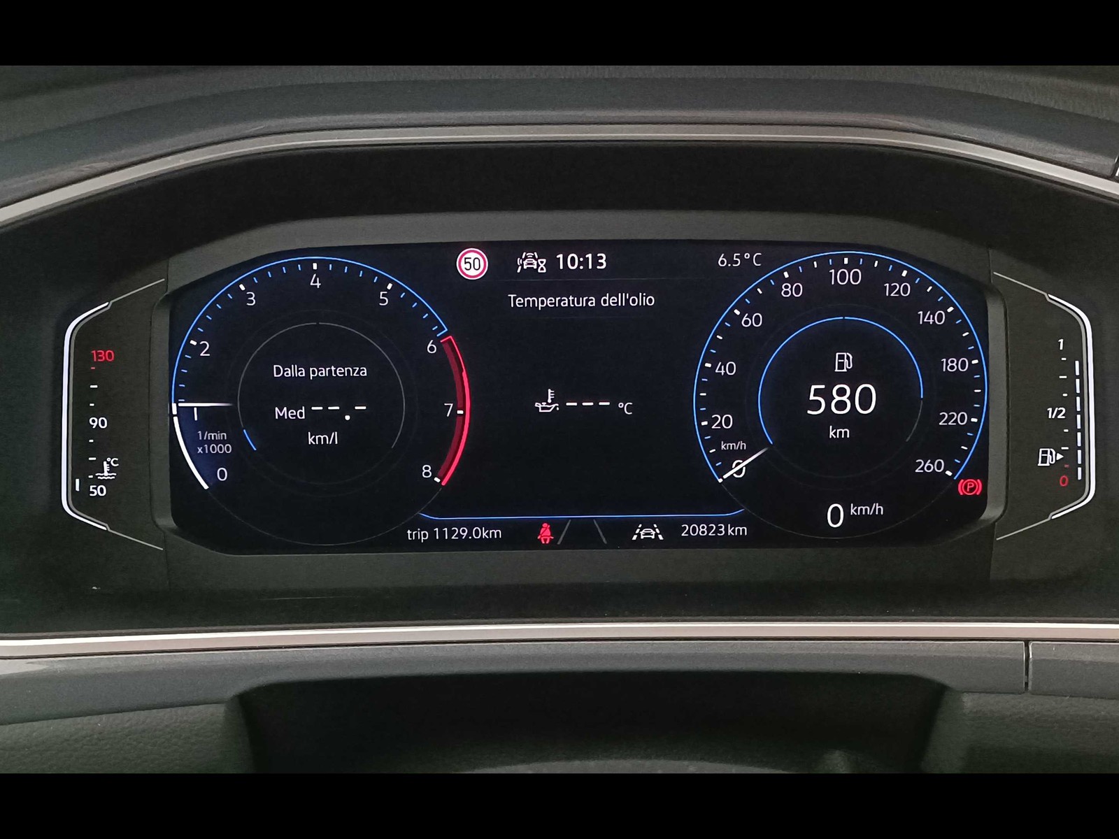 17 - Volkswagen T-Roc 1.0 tsi 115cv style