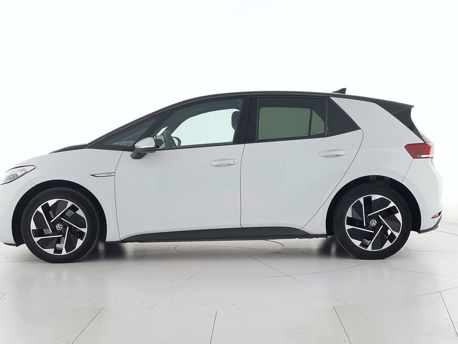 3 - Volkswagen ID.3 58 kwh pro performance