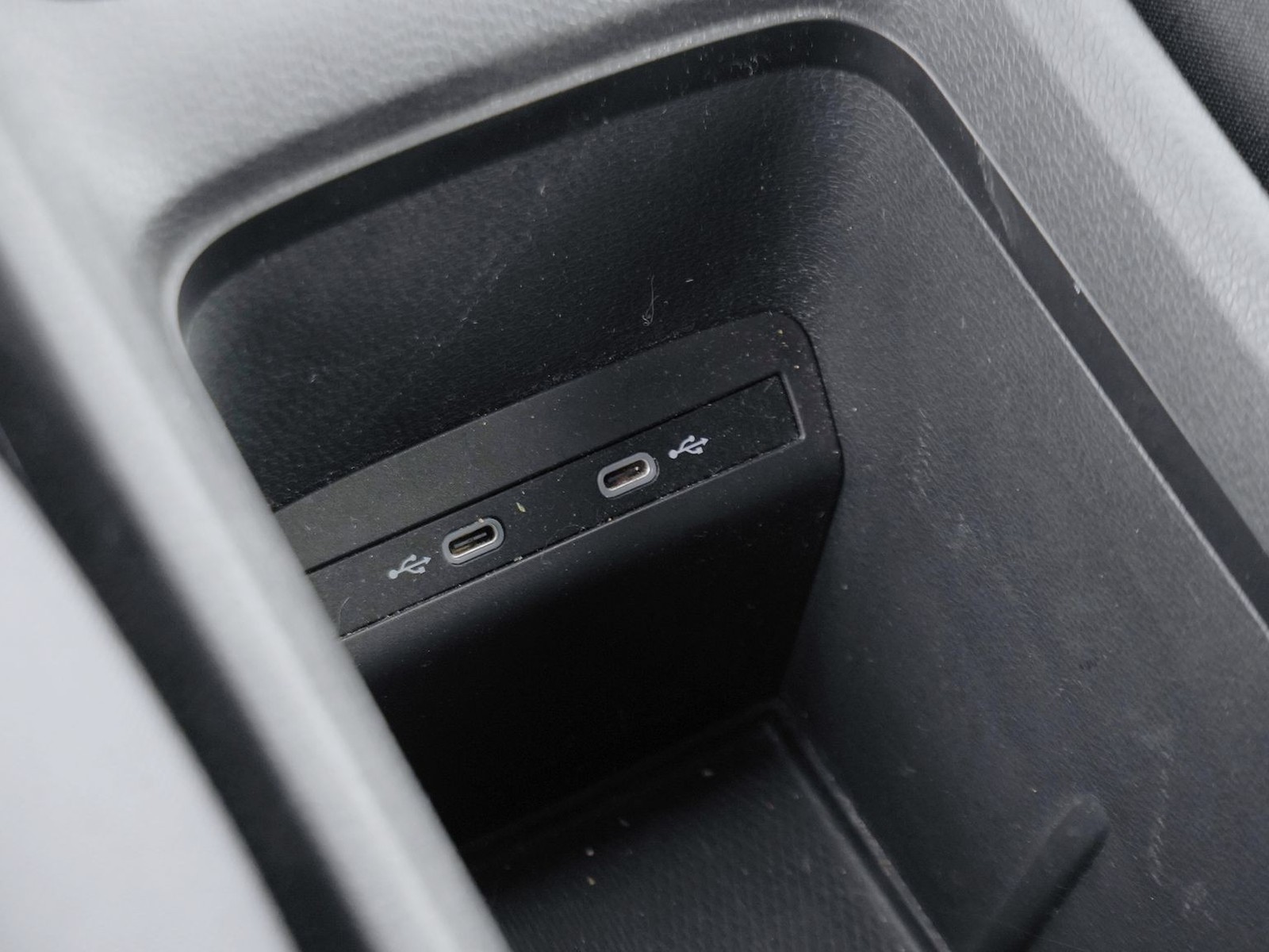 24 - Volkswagen ID.3 58 kwh pro performance