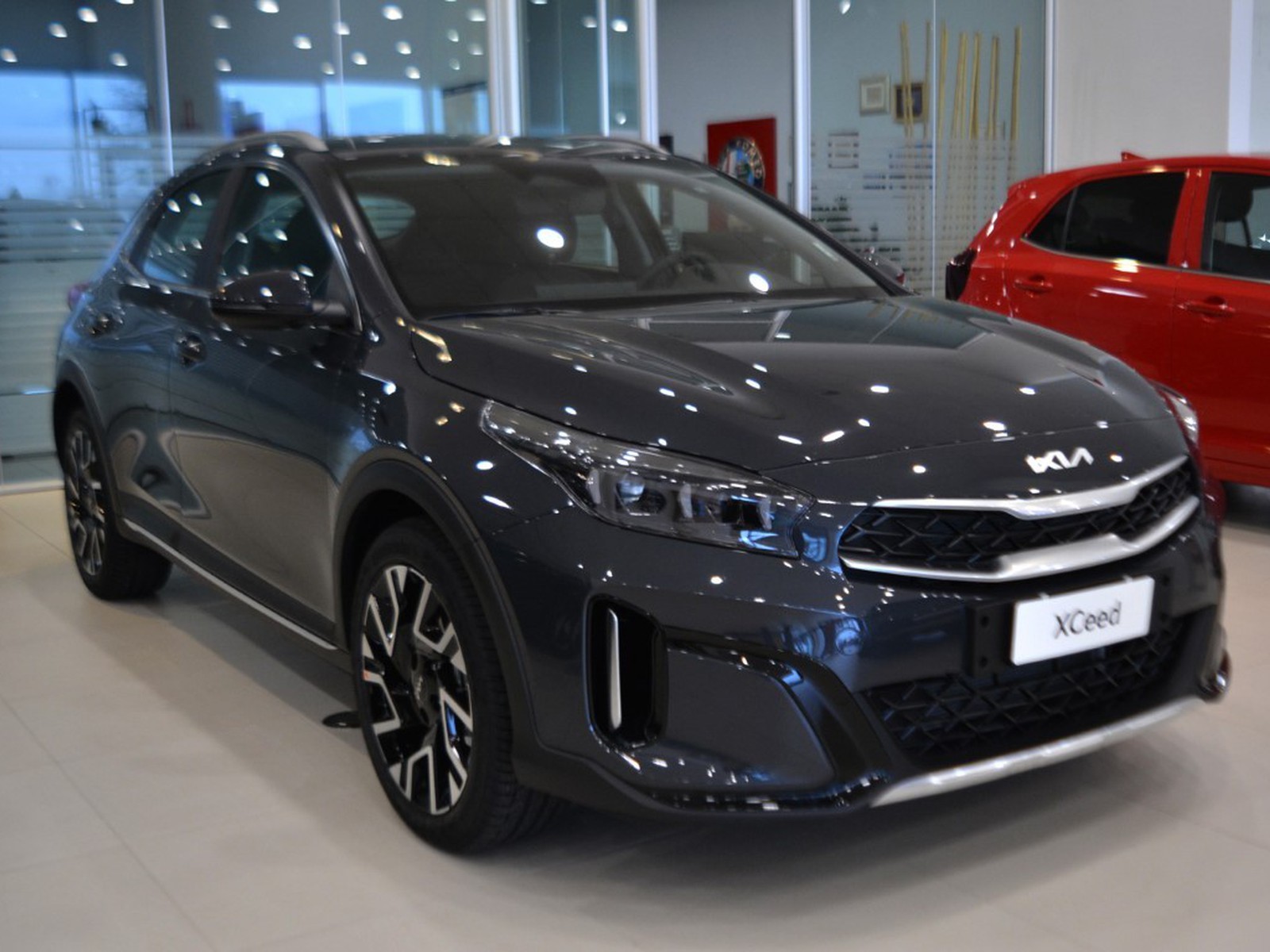 2 - Kia Xceed 1.0 t-gdi mhev 115cv business dct7