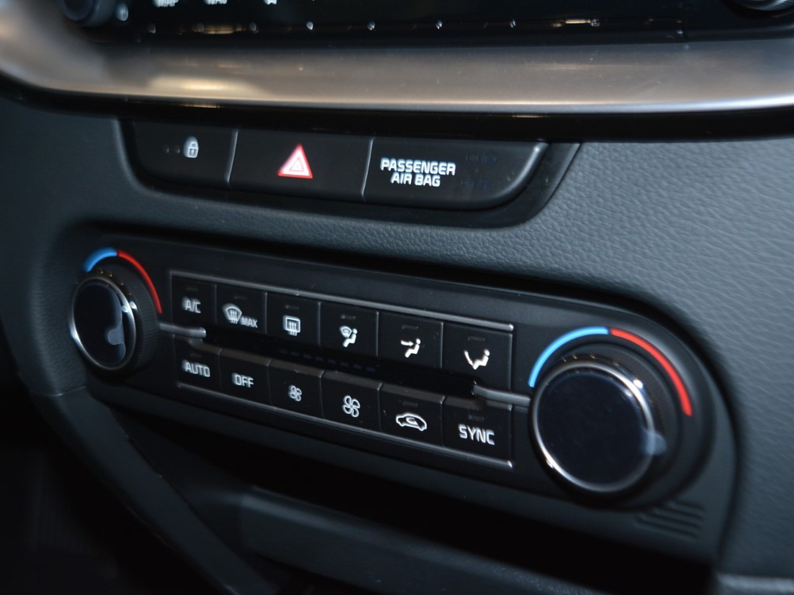 10 - Kia Xceed 1.0 t-gdi mhev 115cv business dct7