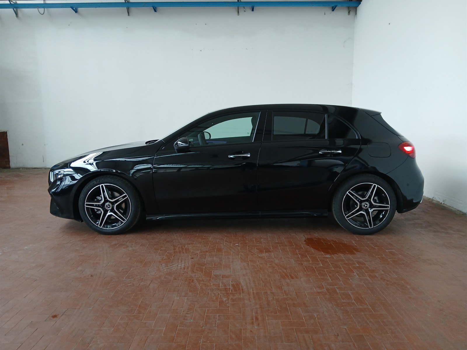 3 - Mercedes Classe A 180 amg line advanced plus 7g-dct