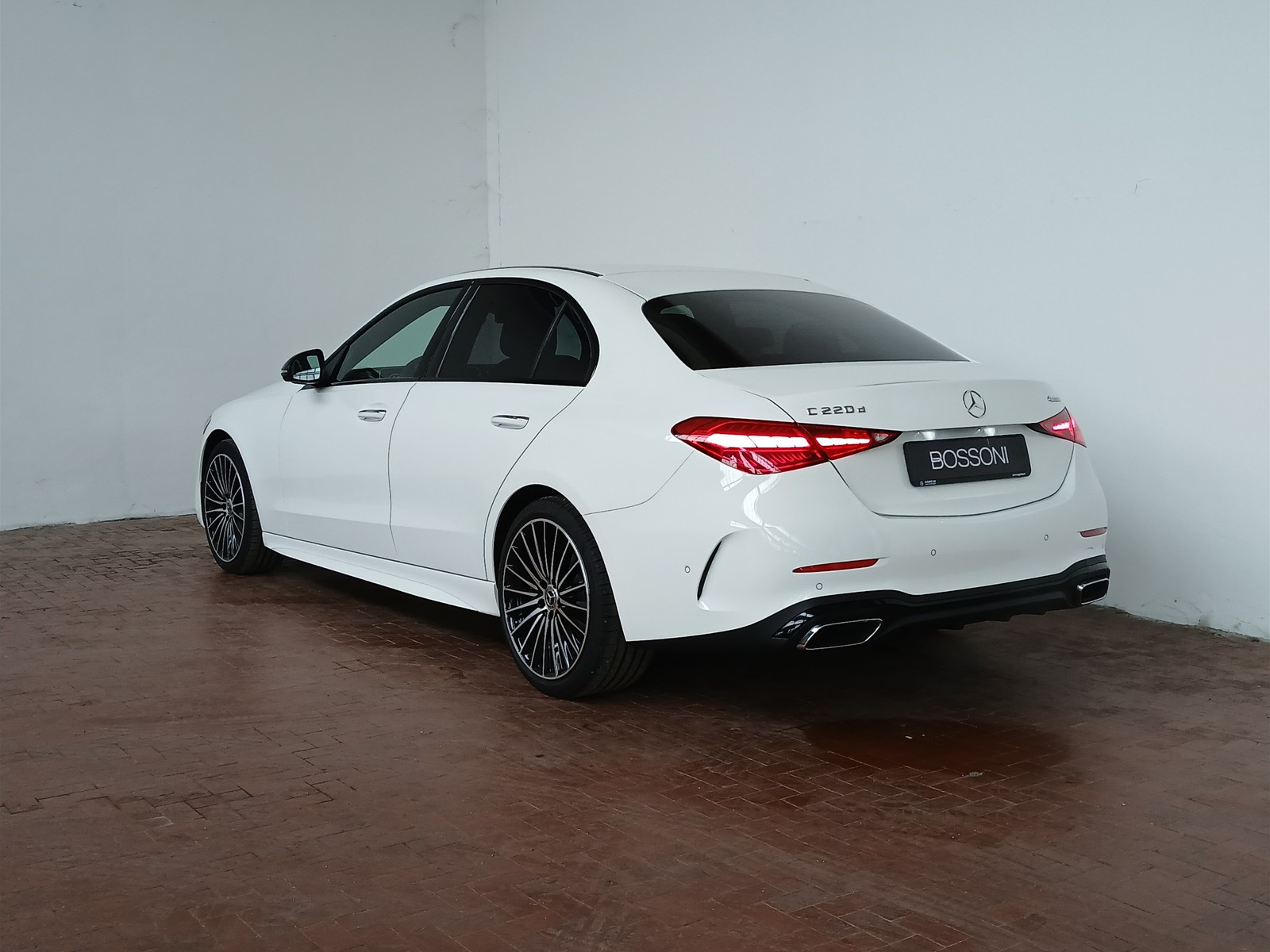 5 - Mercedes Classe C berlina 220 d mild hybrid 200cv amg line premium 4matic 9g-tronic