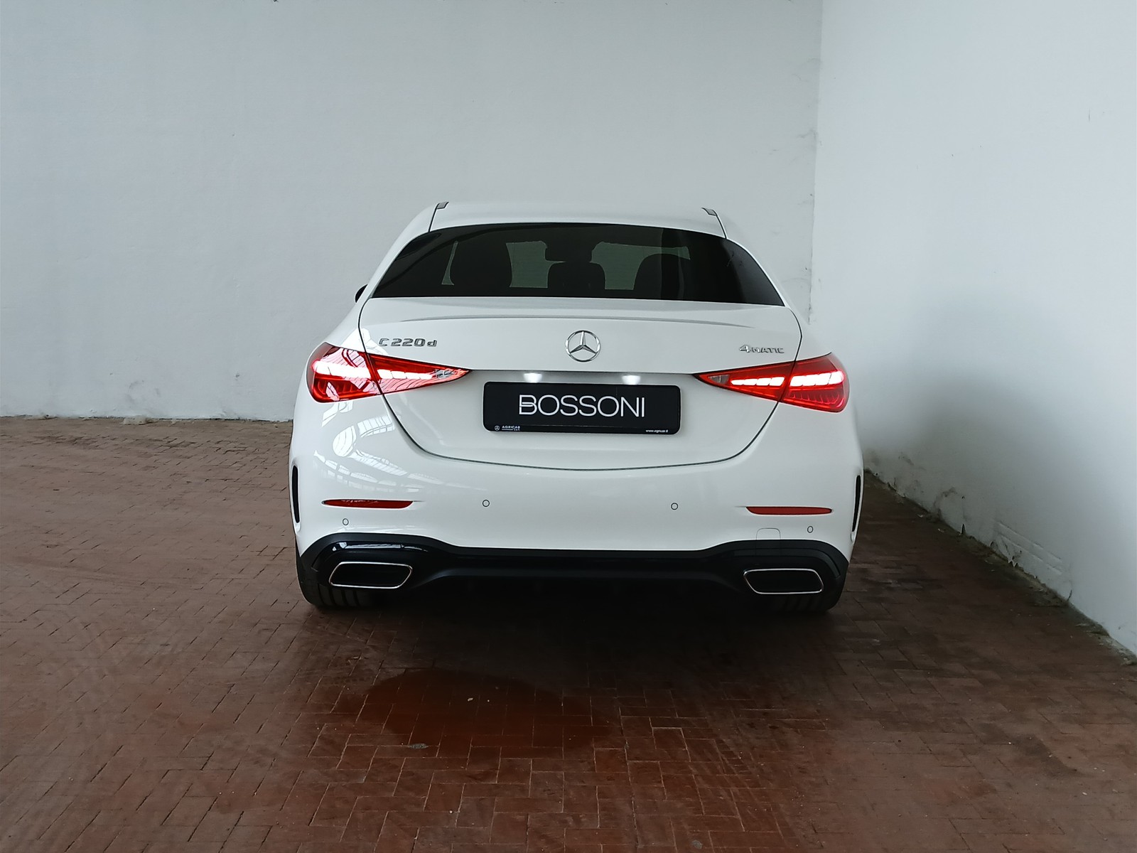 6 - Mercedes Classe C berlina 220 d mild hybrid 200cv amg line premium 4matic 9g-tronic