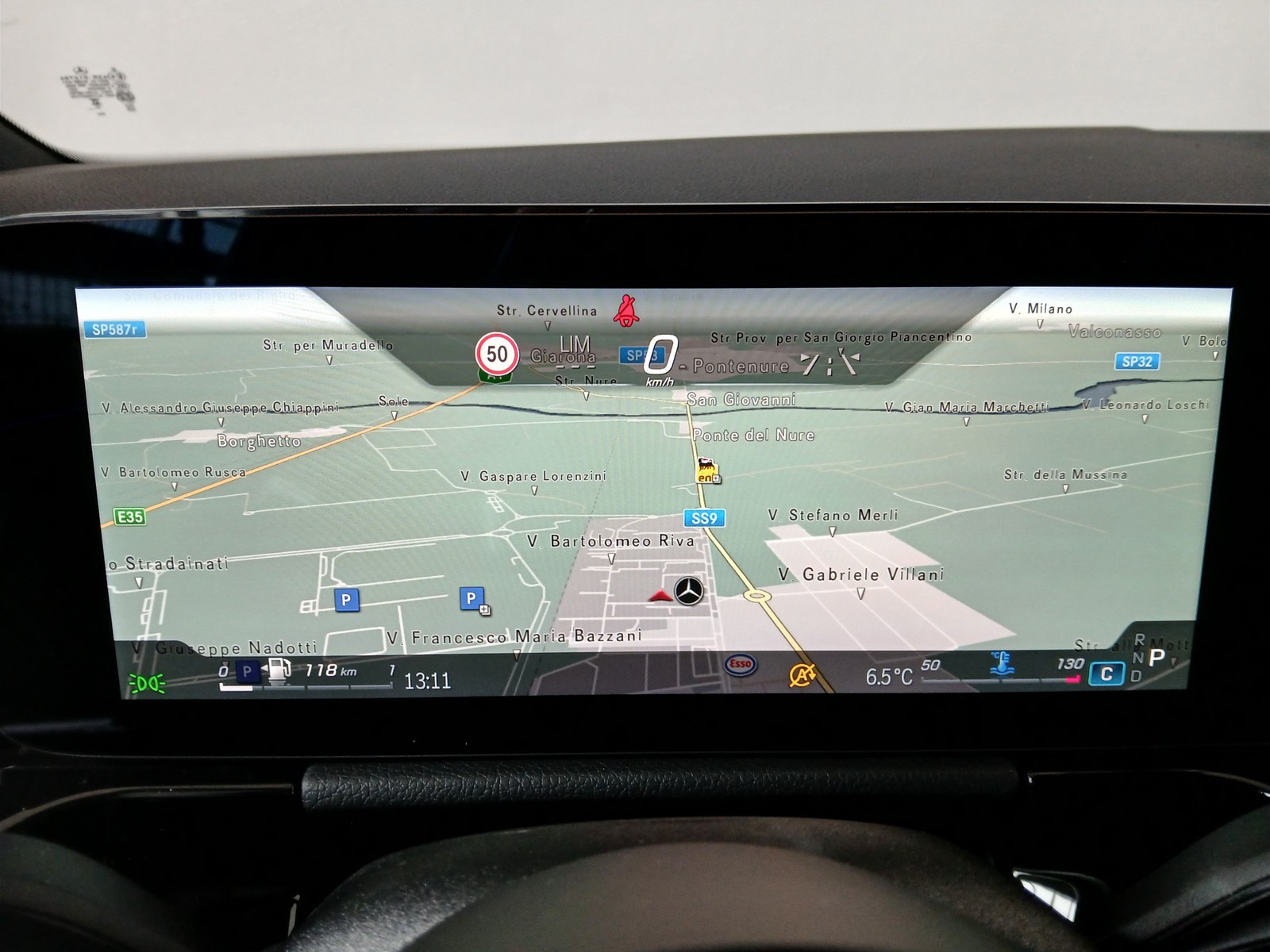 16 - Mercedes GLA 200 d amg line premium 4matic 8g-dct