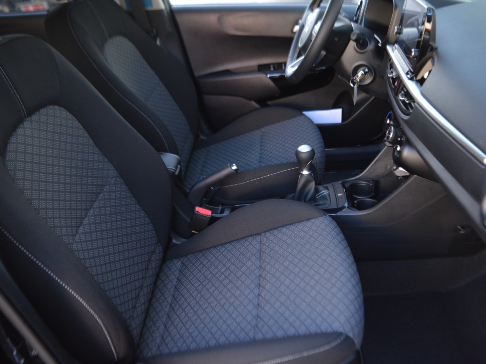 5 - Kia Picanto 1.0 gdi style