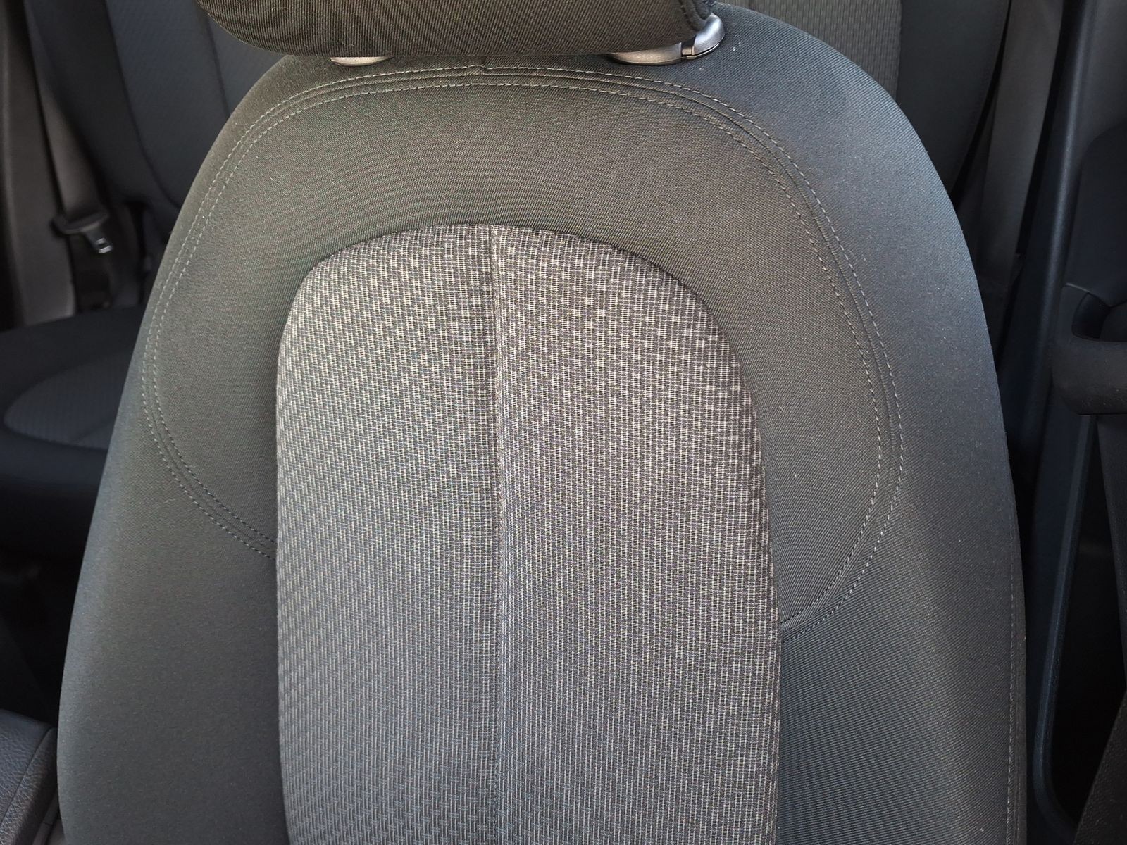 22 - BMW X1 18d sdrive business advantage steptronic