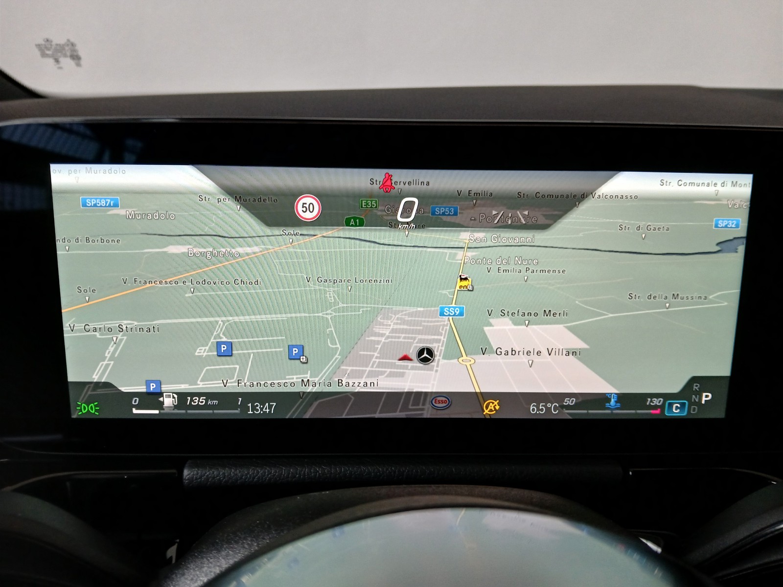 16 - Mercedes GLA 180 d progressive advanced 8g-dct