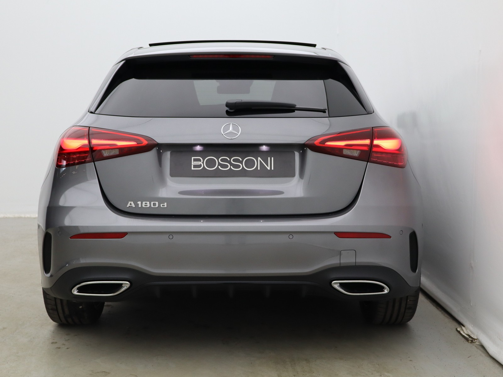 6 - Mercedes Classe A 180 d amg line premium speedshift dct amg 8g