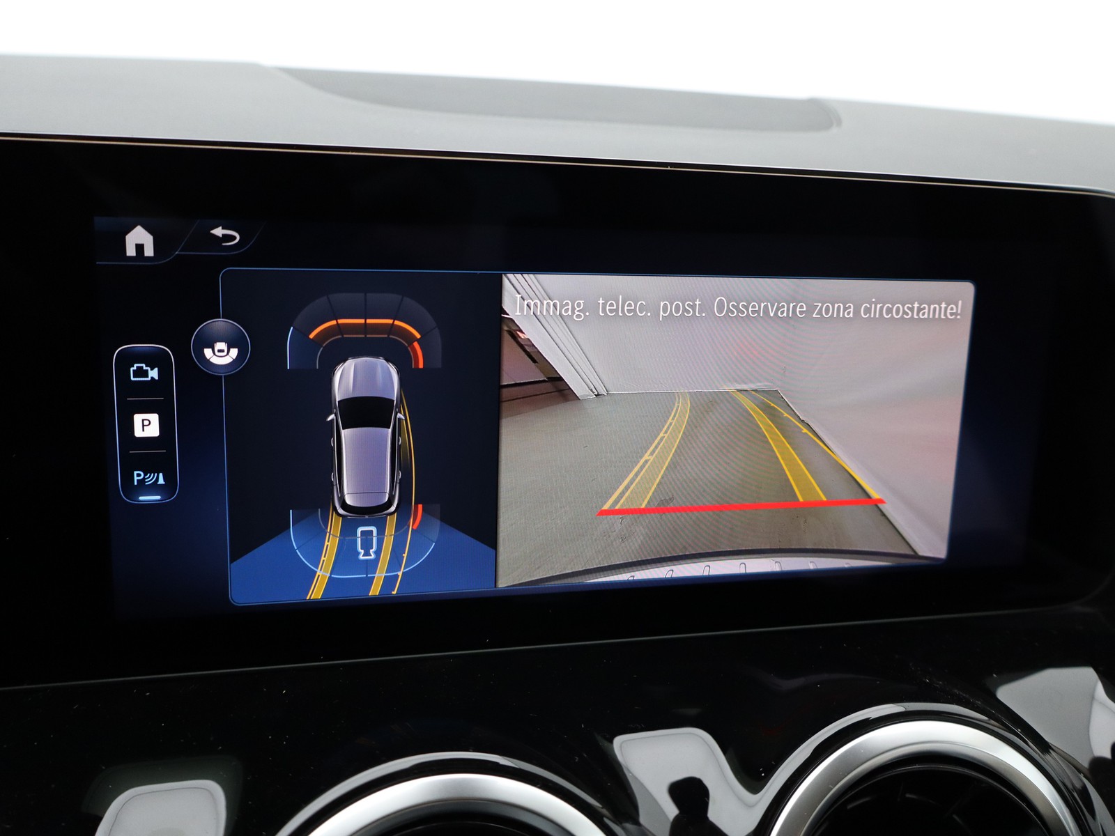 11 - Mercedes GLA 180 progressive advanced 7g-dct