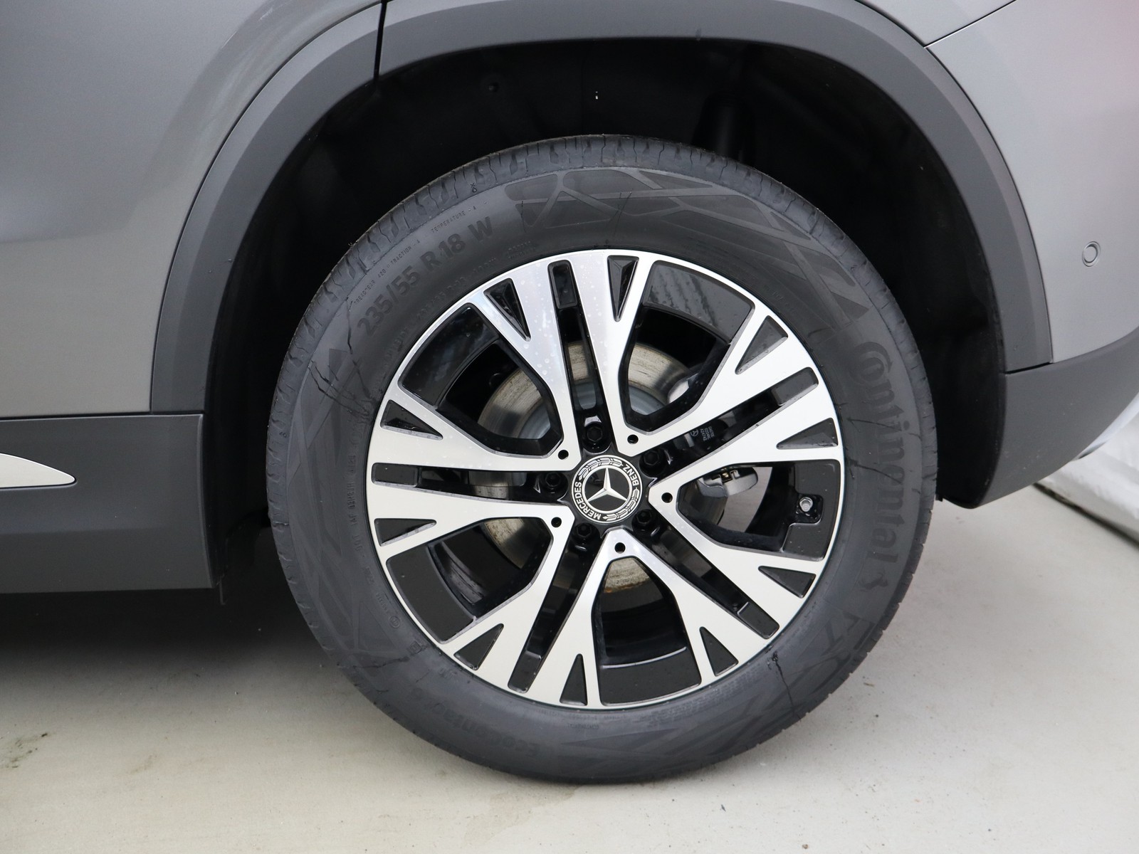 4 - Mercedes GLA 180 progressive advanced 7g-dct