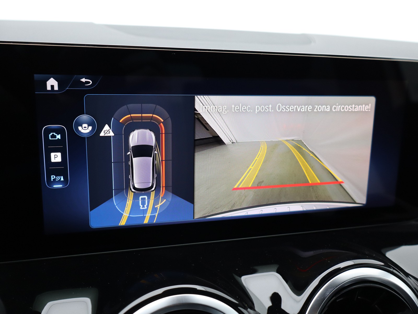 11 - Mercedes GLA 180 d progressive advanced 8g-dct