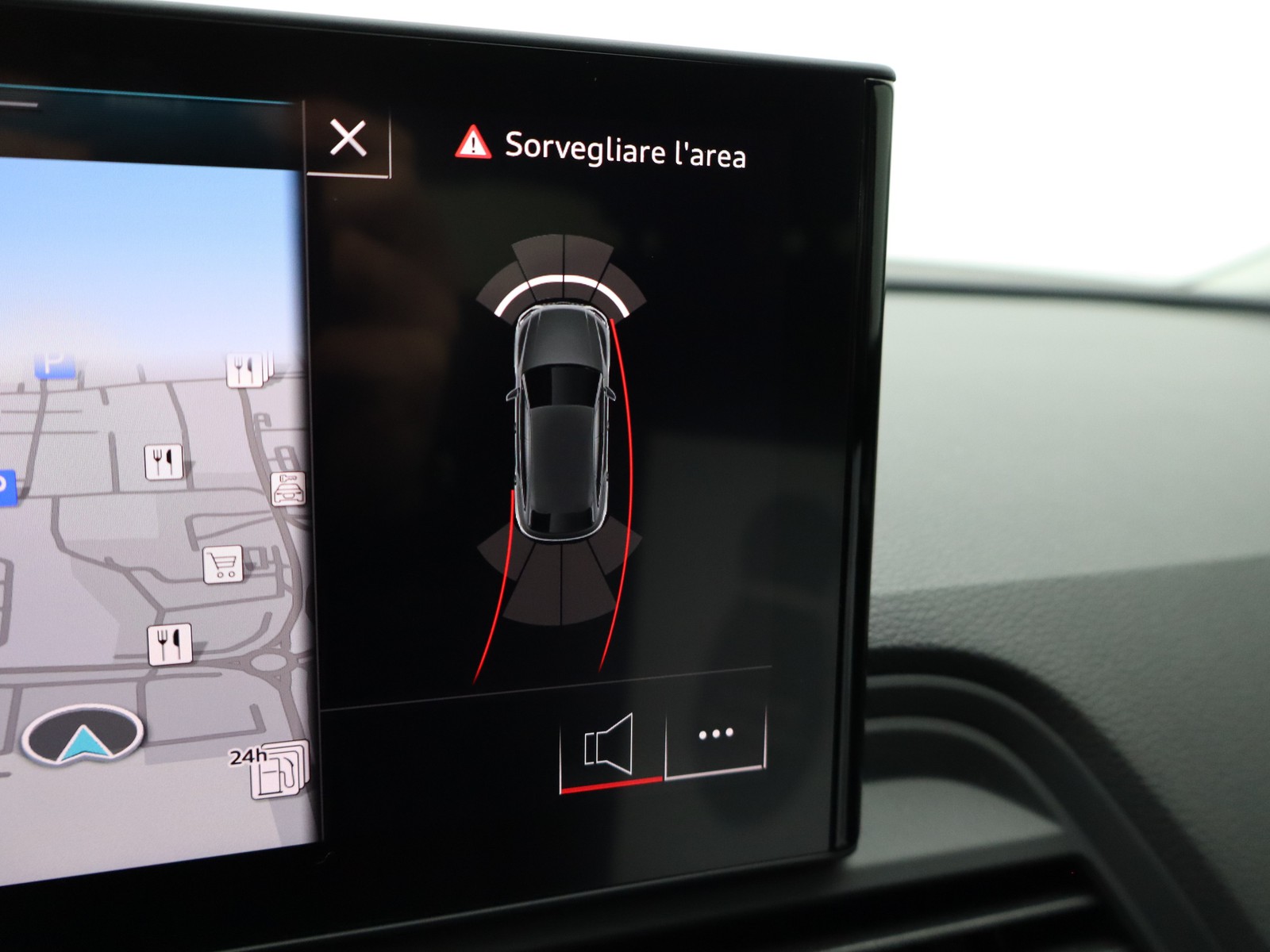 11 - Audi Q5 sportback 40 2.0 tdi mhev 12v s line plus quattro s tronic