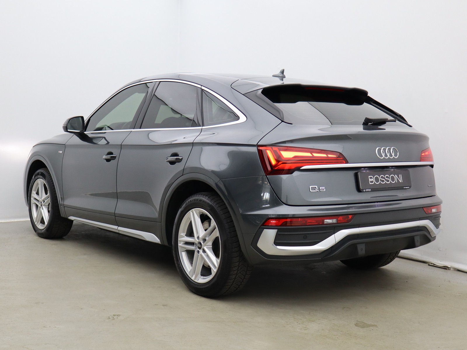 5 - Audi Q5 sportback 40 2.0 tdi mhev 12v s line plus quattro s tronic