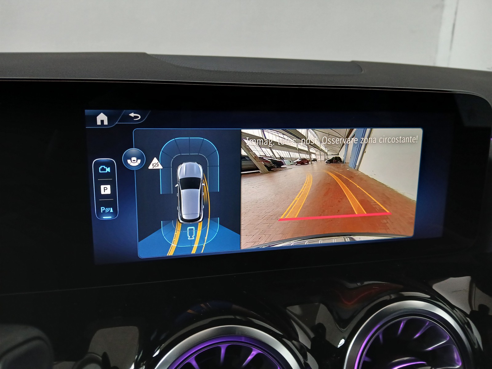 11 - Mercedes GLA 180 d amg line advanced plus 8g-dct