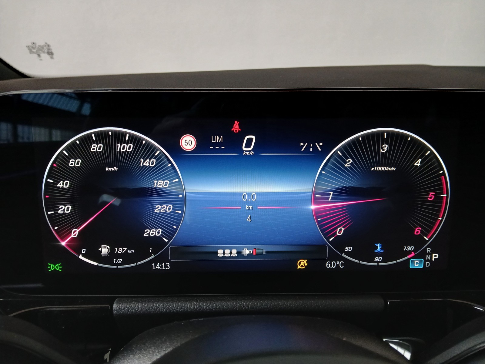 9 - Mercedes GLA 180 d amg line advanced plus 8g-dct