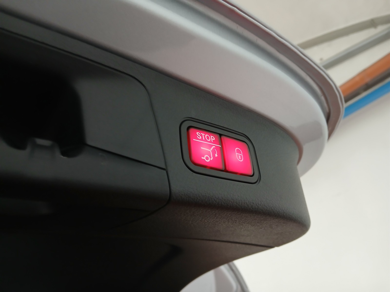 18 - Mercedes GLA 200 d amg line extra 8g-dct