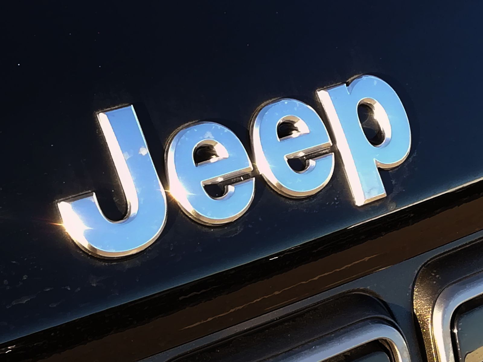 24 - Jeep Avenger 1.2 turbo 100cv longitude fwd