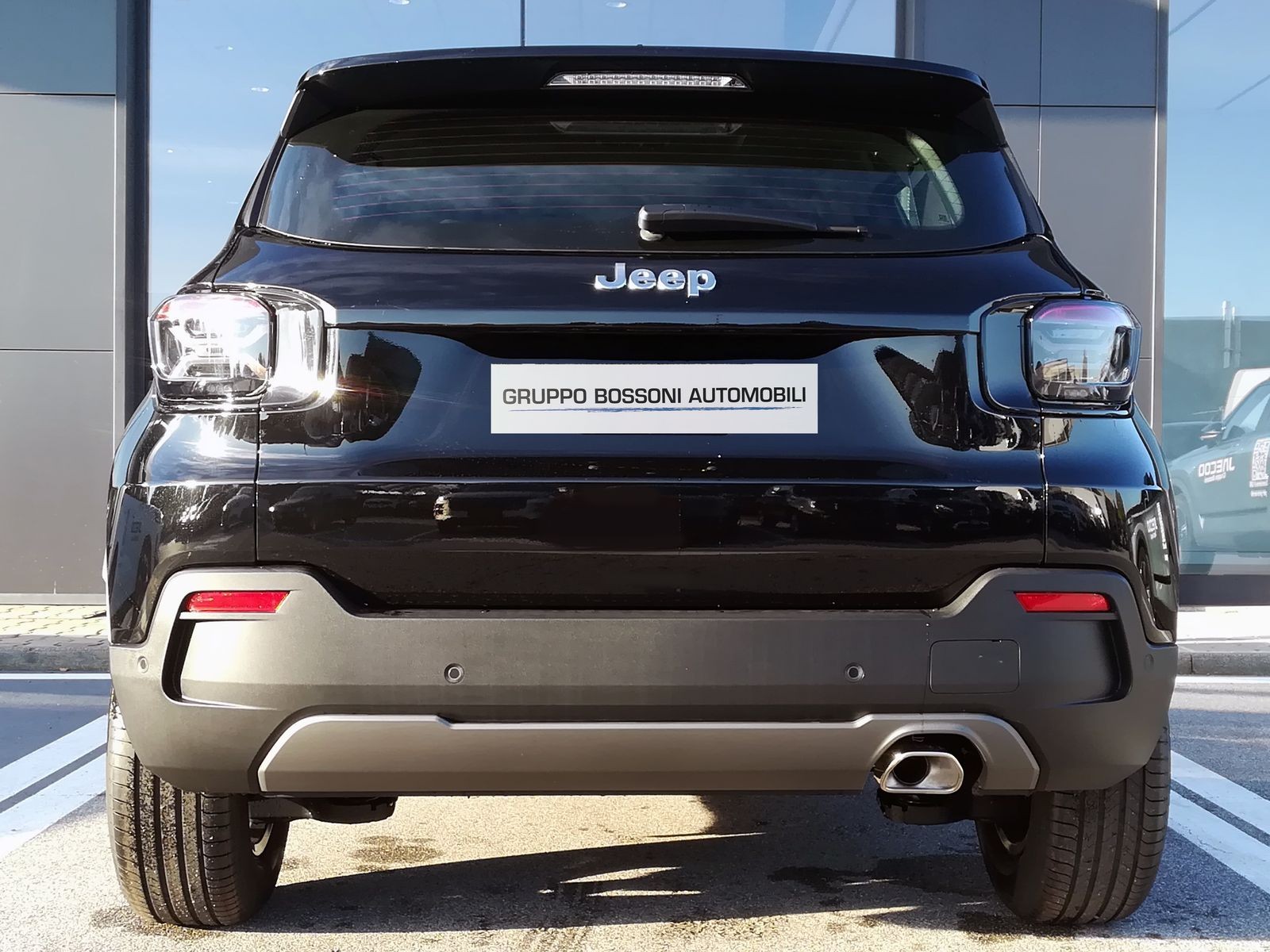 5 - Jeep Avenger 1.2 turbo 100cv longitude fwd