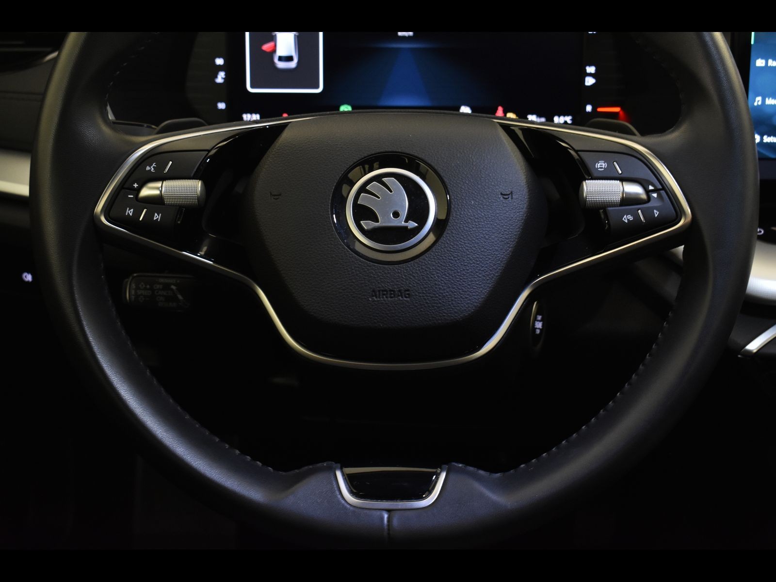 15 - Skoda Octavia wagon 2.0 tdi 150cv executive dsg