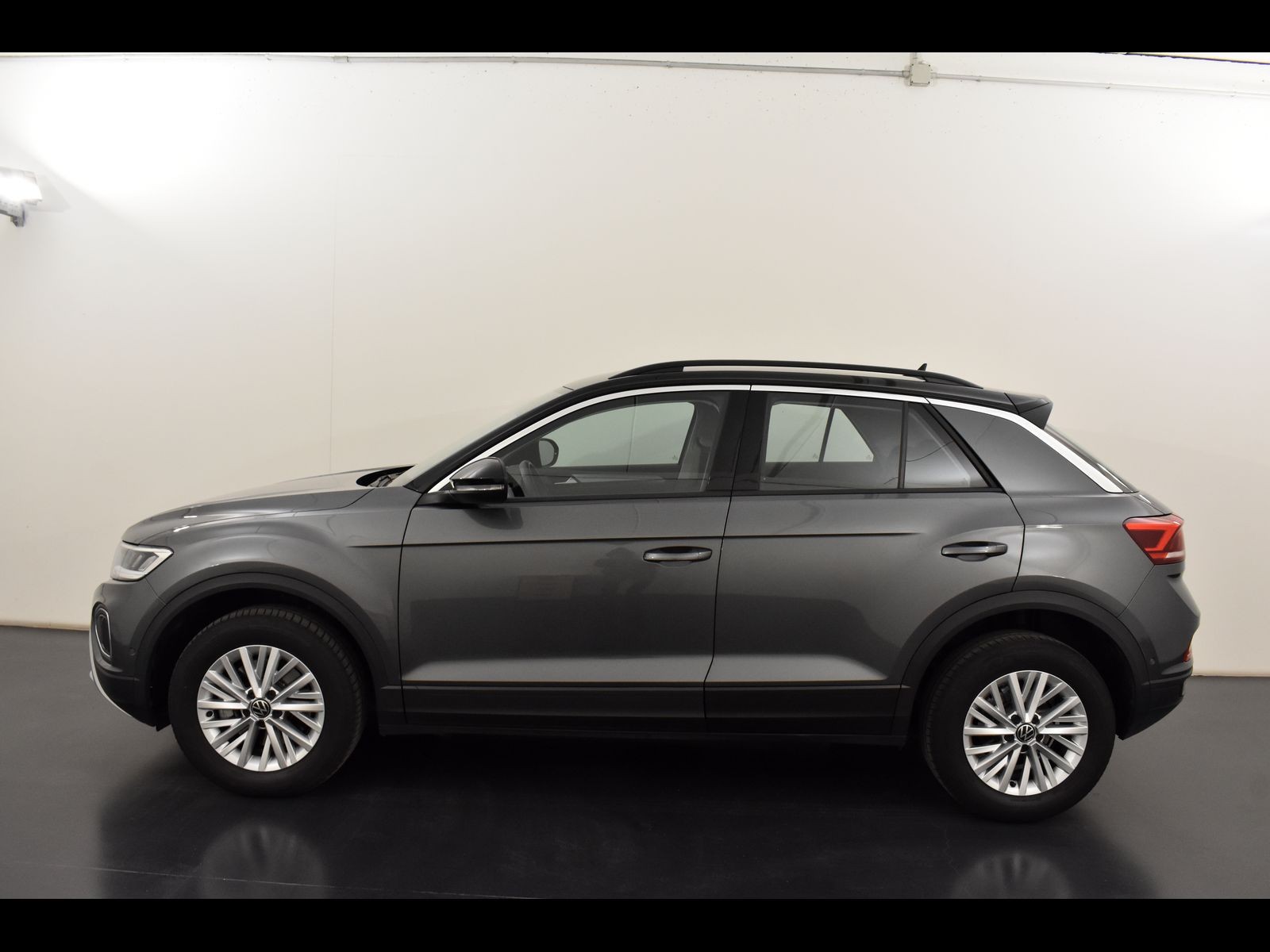 3 - Volkswagen T-Roc 2.0 tdi scr 150cv life dsg