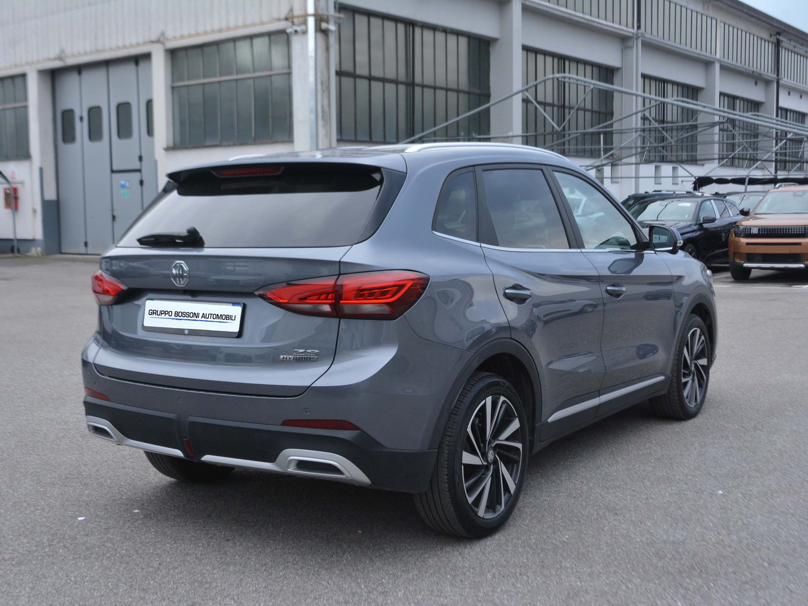 3 - Mg ZS 1.5 hybrid+ luxury auto