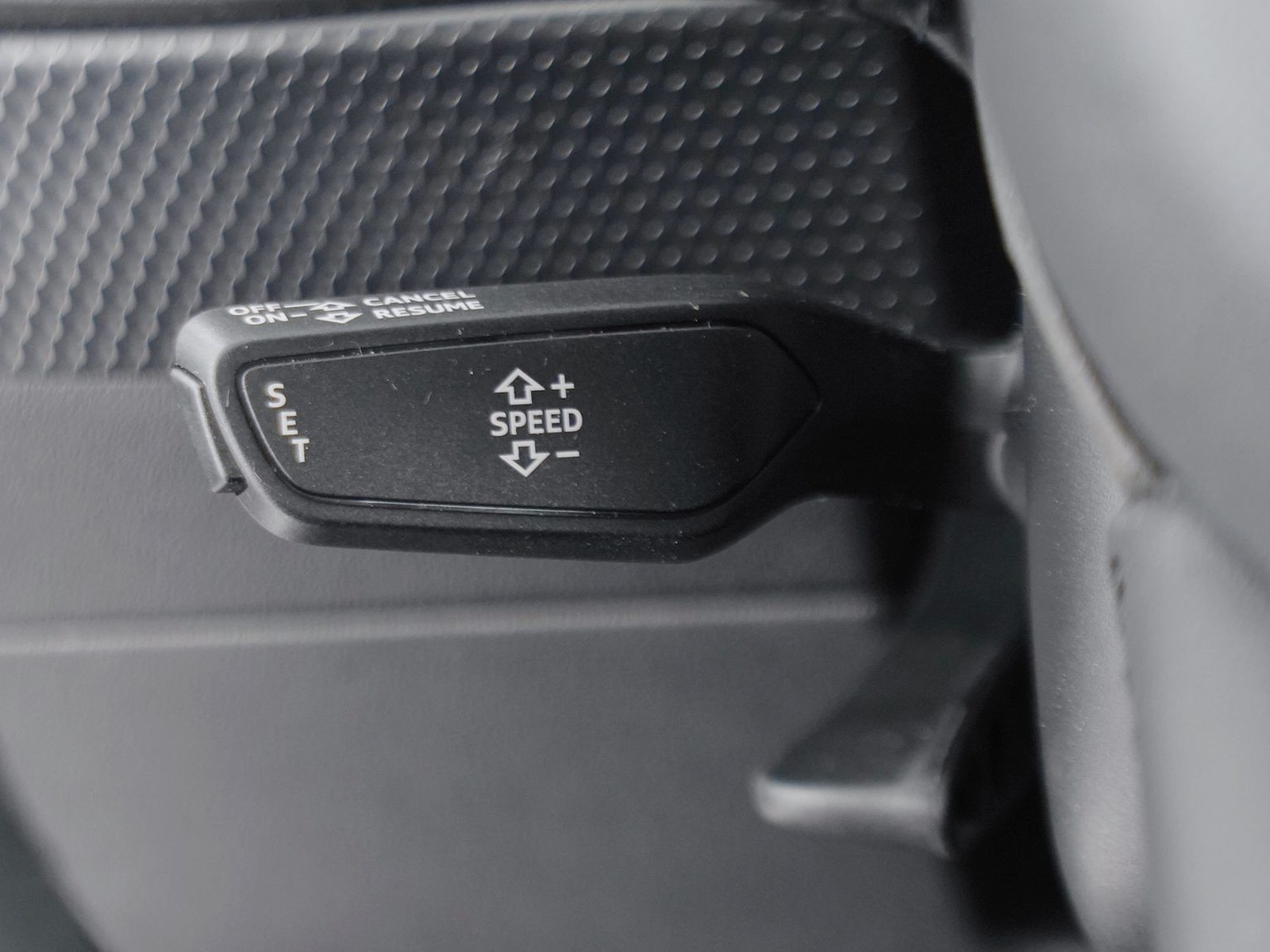 24 - Audi A1 sportback 25 1.0 tfsi admired advanced s tronic my20