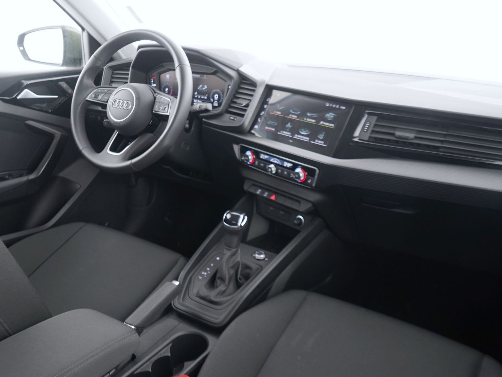 4 - Audi A1 sportback 25 1.0 tfsi admired advanced s tronic my20