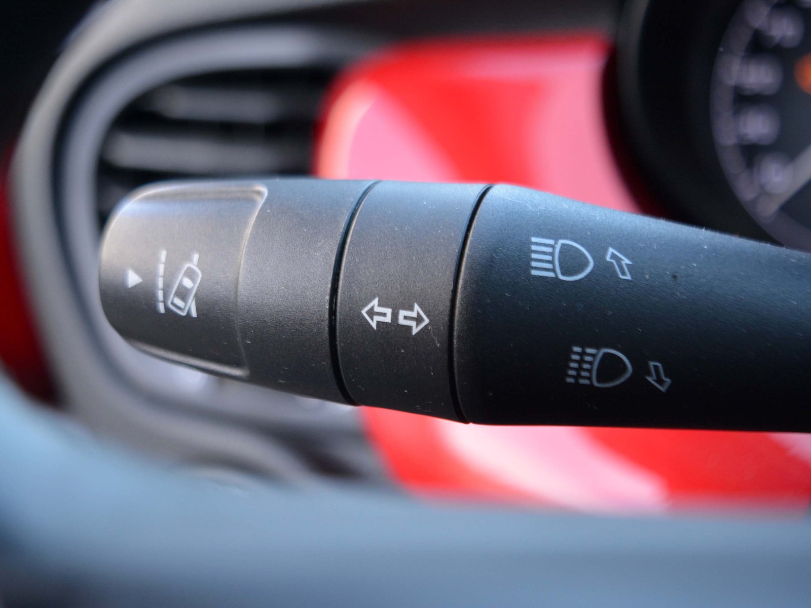 17 - Fiat 500X x 1.0 t3 120cv lounge my20