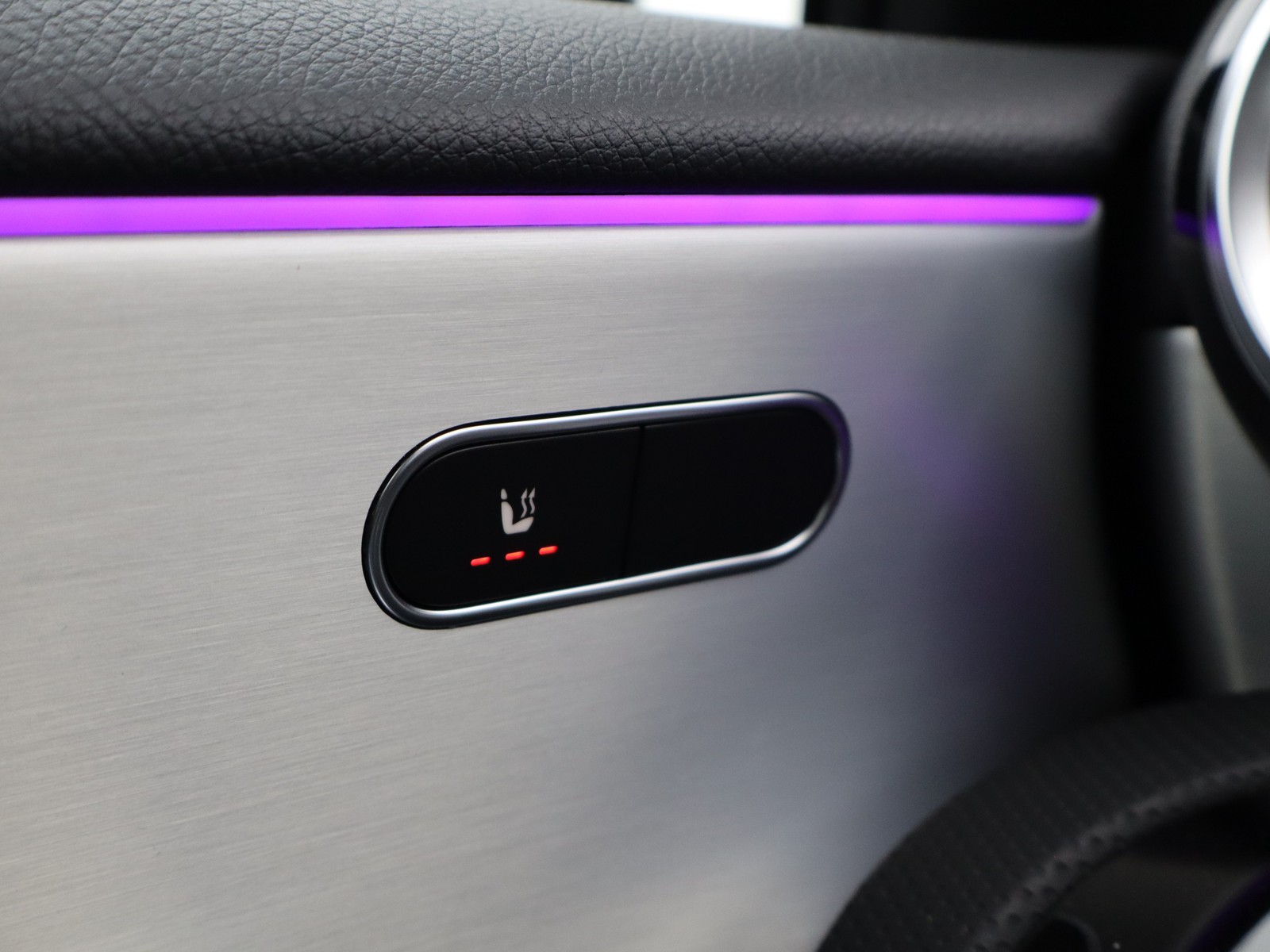 15 - Mercedes Classe A 180 d amg line advanced plus speedshift dct amg 8g