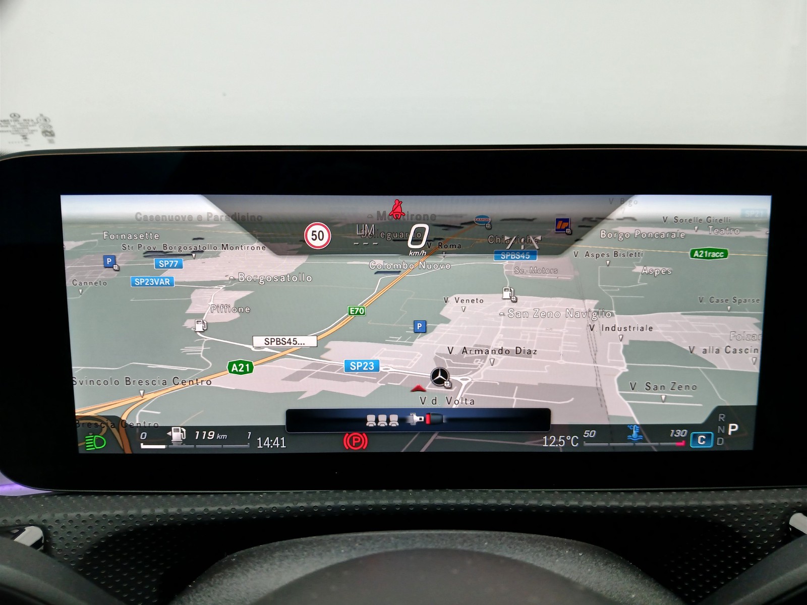 16 - Mercedes Classe A 180 d amg line extra speedshift dct amg 8g