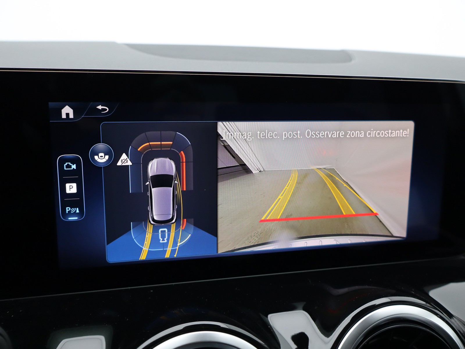 11 - Mercedes GLA 200 d progressive advanced 8g-dct