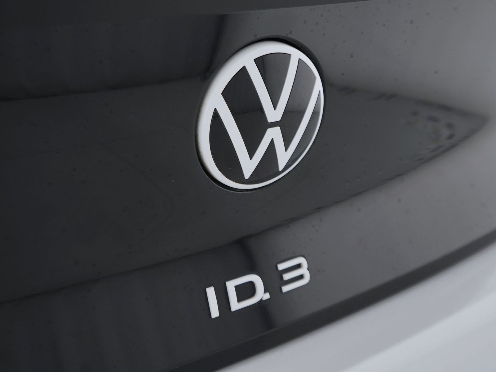 36 - Volkswagen ID.3 58 kwh pro performance