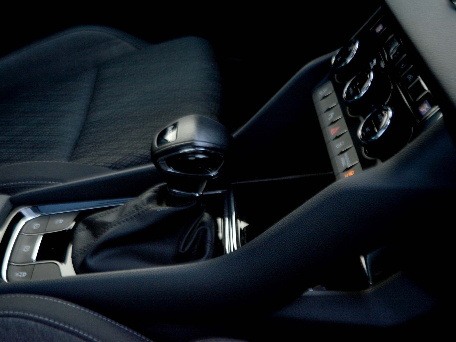 12 - Skoda Karoq 2.0 tdi evo scr 115cv style dsg