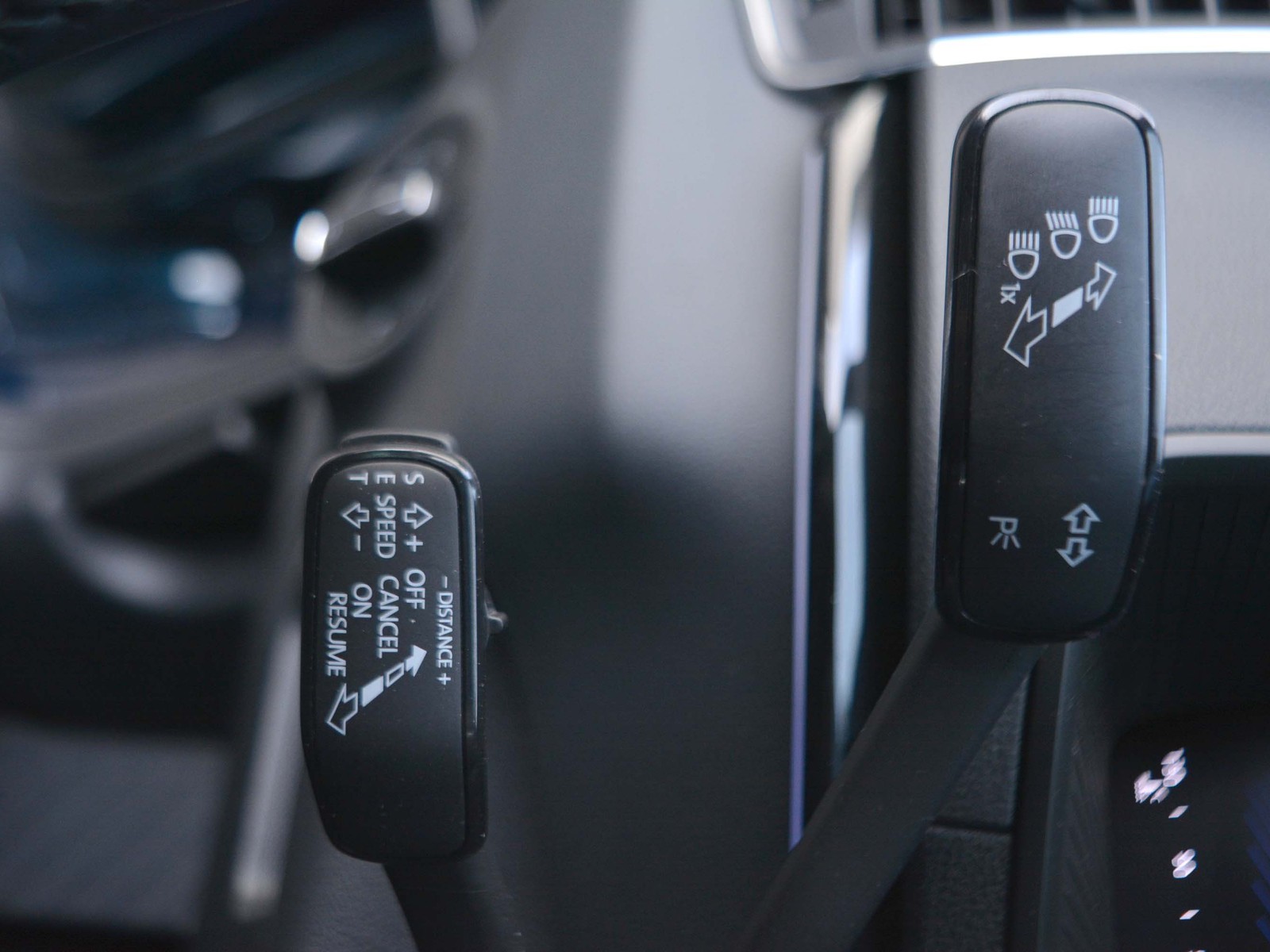 17 - Skoda Karoq 2.0 tdi evo scr 115cv style dsg