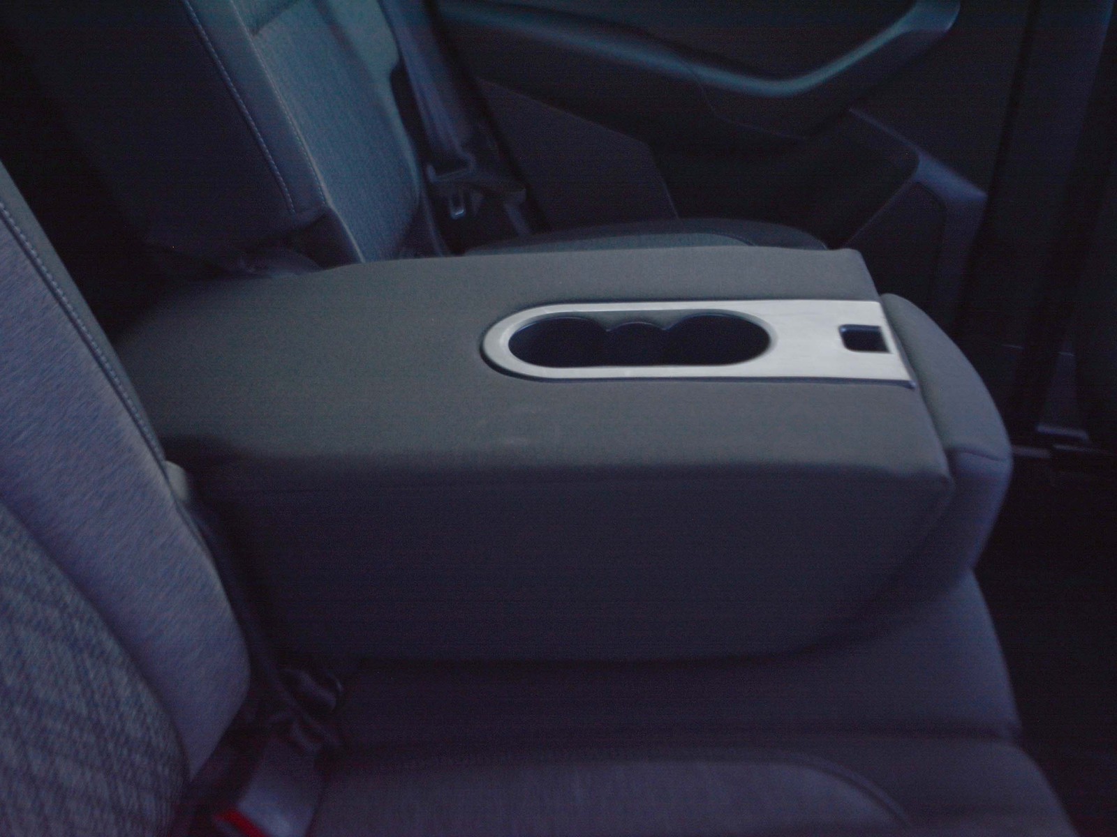 6 - Skoda Karoq 2.0 tdi evo scr 115cv style dsg