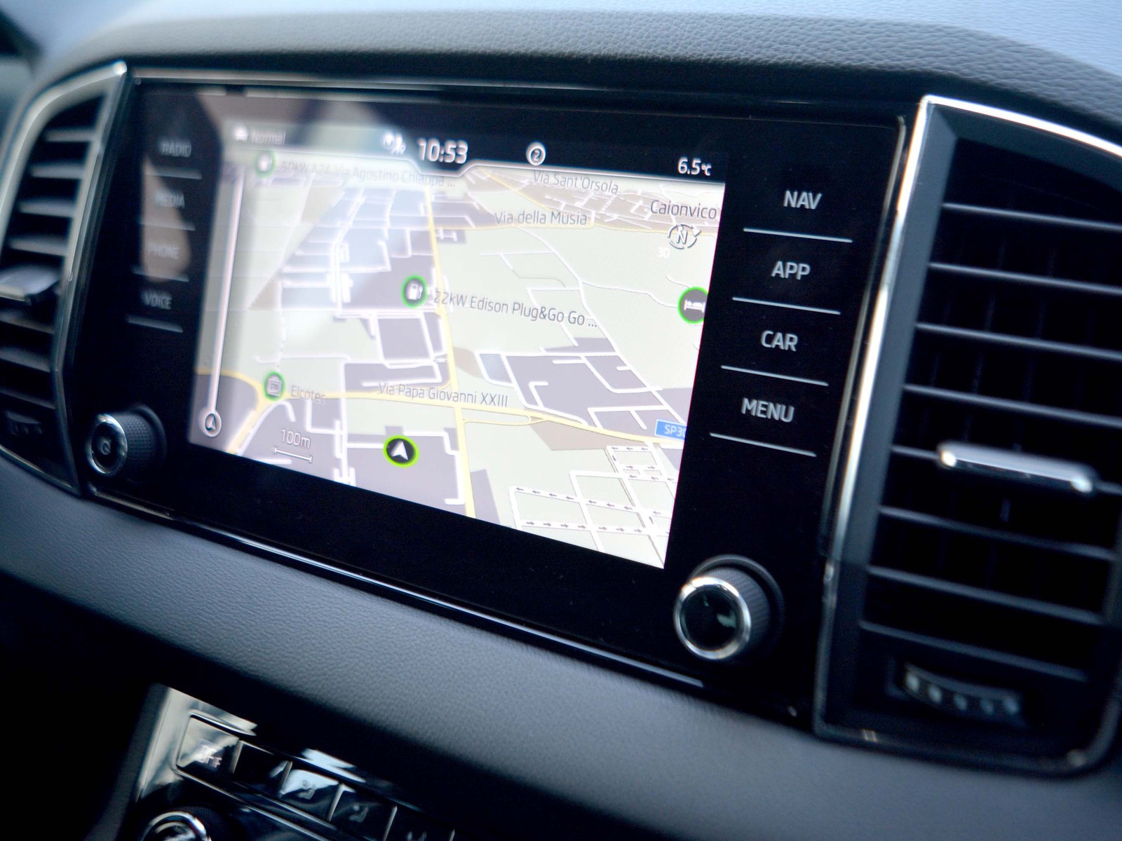 10 - Skoda Karoq 2.0 tdi evo scr 115cv style dsg