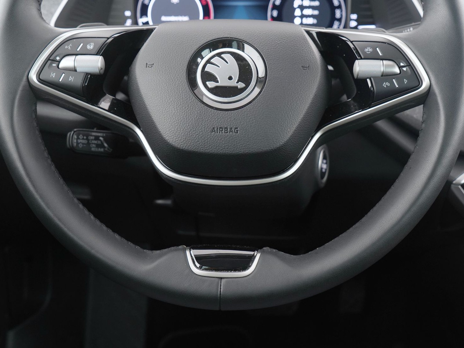 15 - Skoda Octavia wagon 2.0 tdi 150cv style dsg