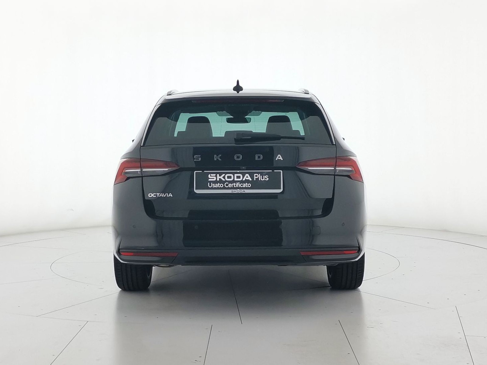 5 - Skoda Octavia wagon 2.0 tdi 150cv style dsg