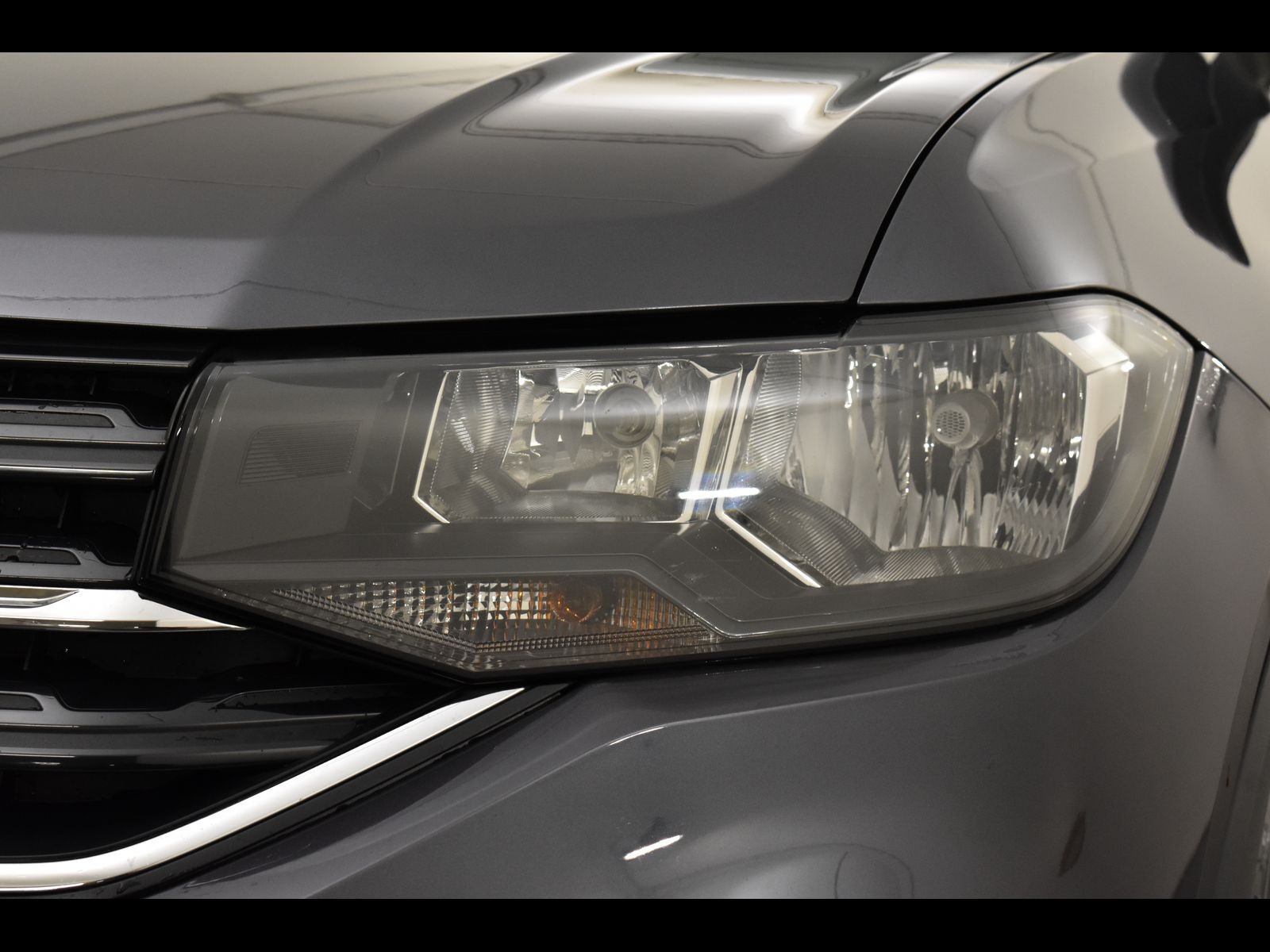 14 - Volkswagen T-Cross 1.0 tsi 110cv style dsg