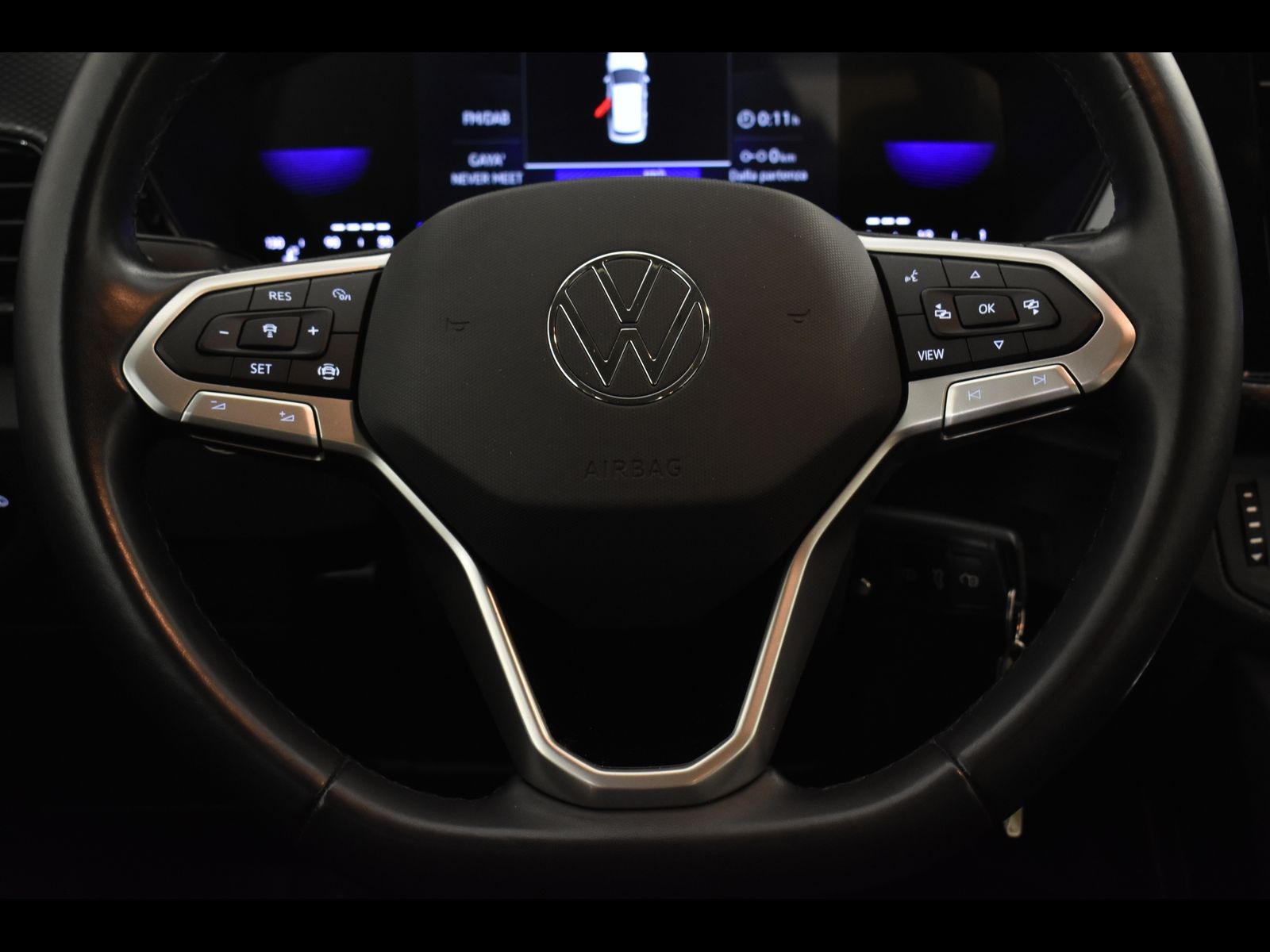 15 - Volkswagen T-Cross 1.0 tsi 110cv style dsg