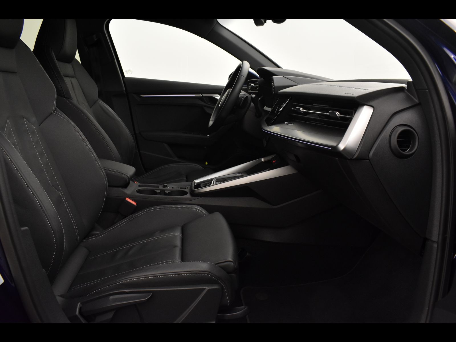 14 - Audi A3 sportback 35 2.0 tdi business s tronic